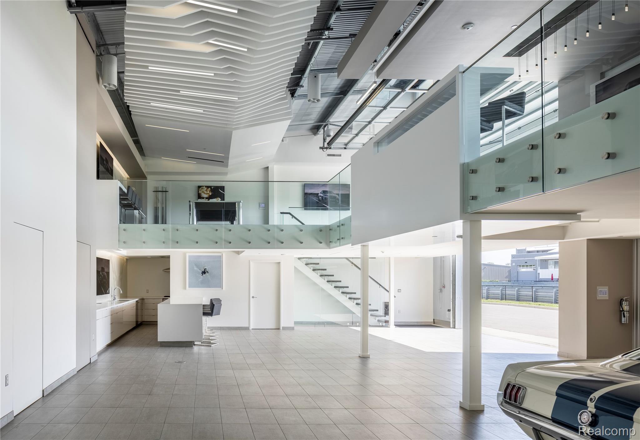 40 Straightaway Drive 40 & 41