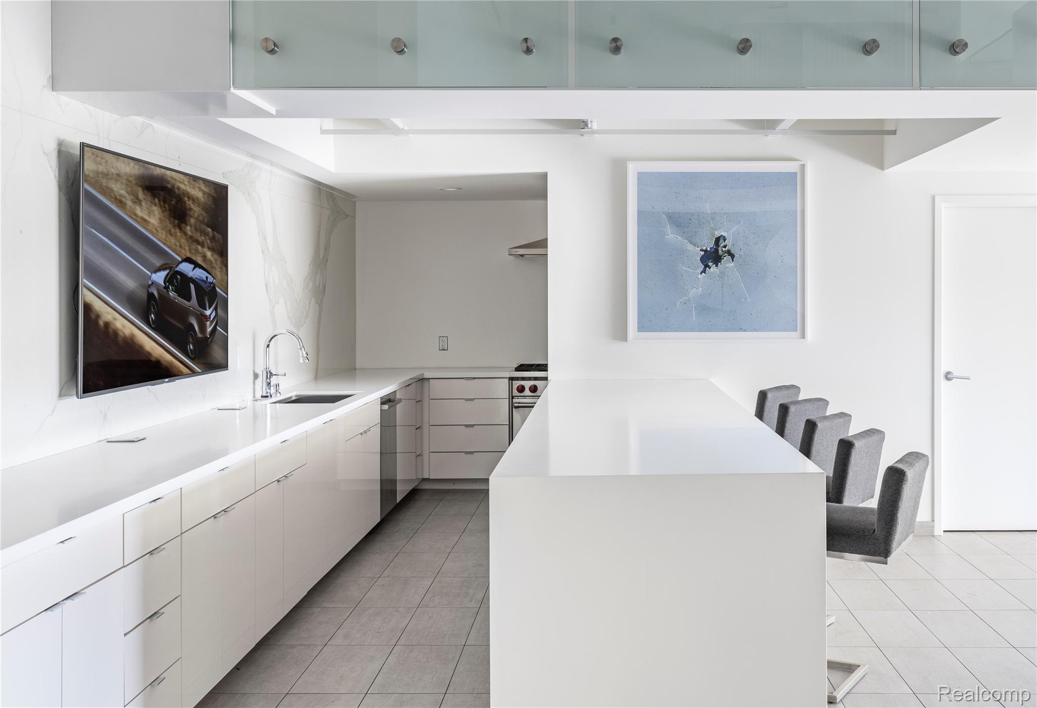 40 Straightaway Drive 40 & 41