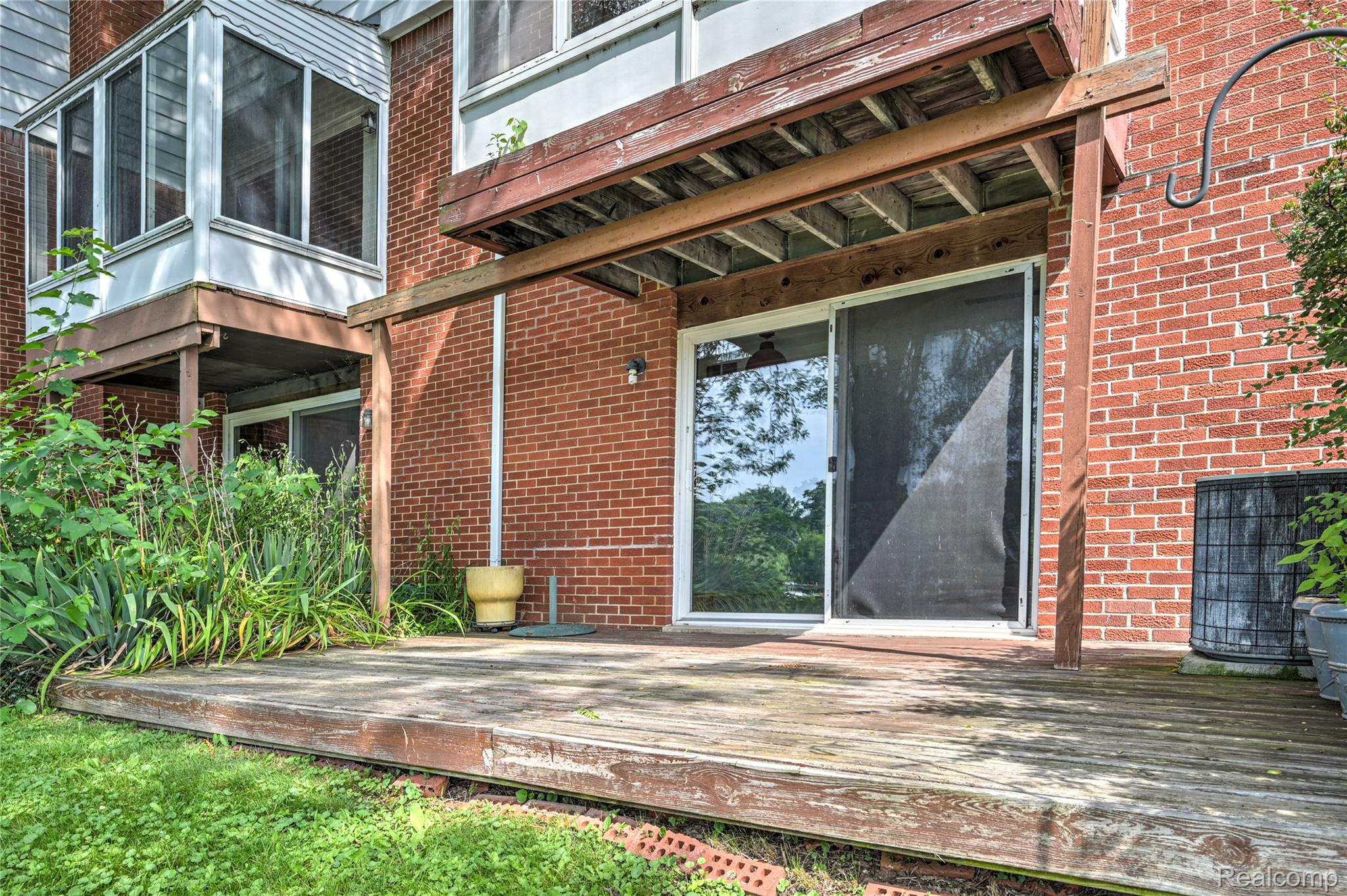 6649 Andersonville Road