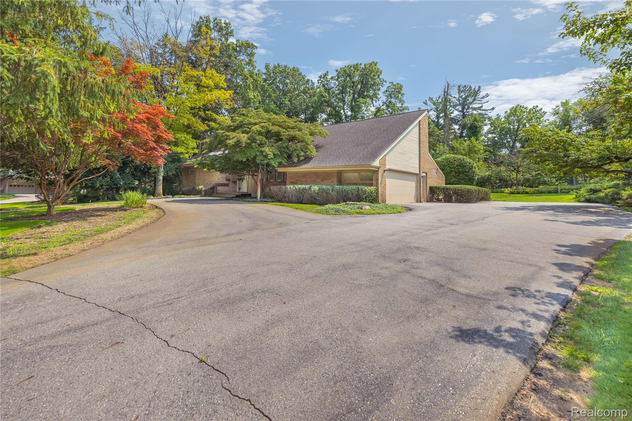 27261 Willowgreen Court