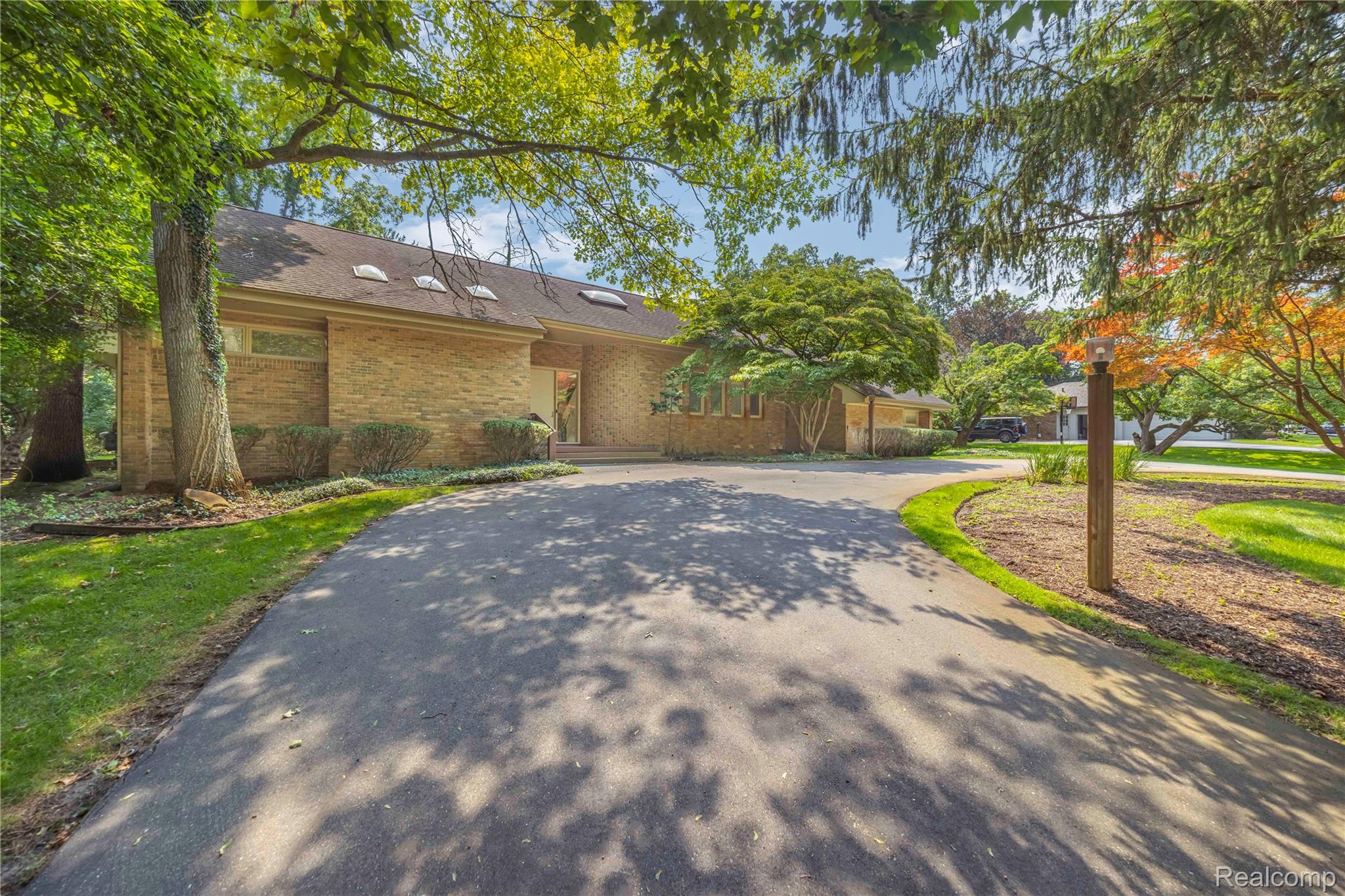 27261 Willowgreen Court