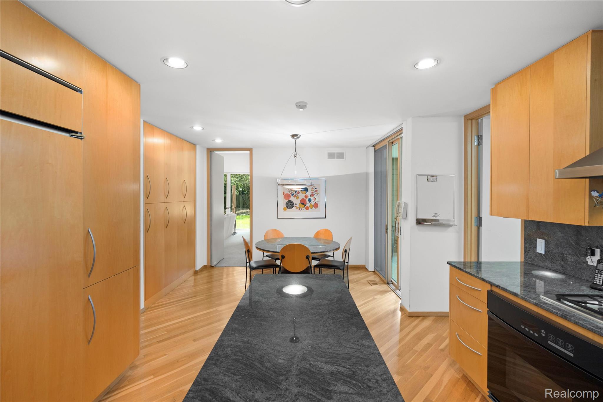 27261 Willowgreen Court