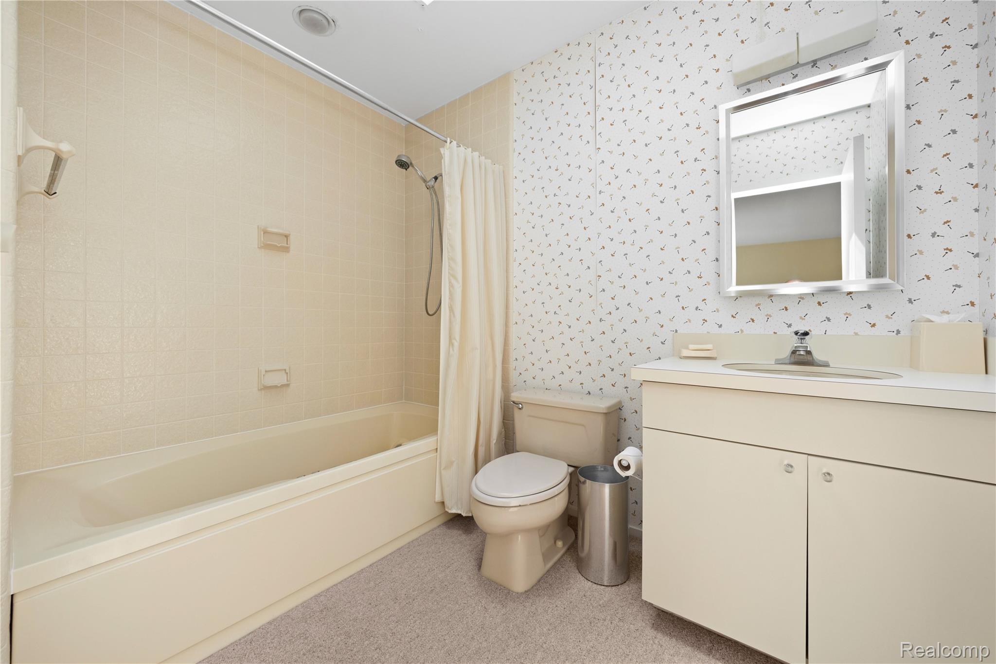 27261 Willowgreen Court