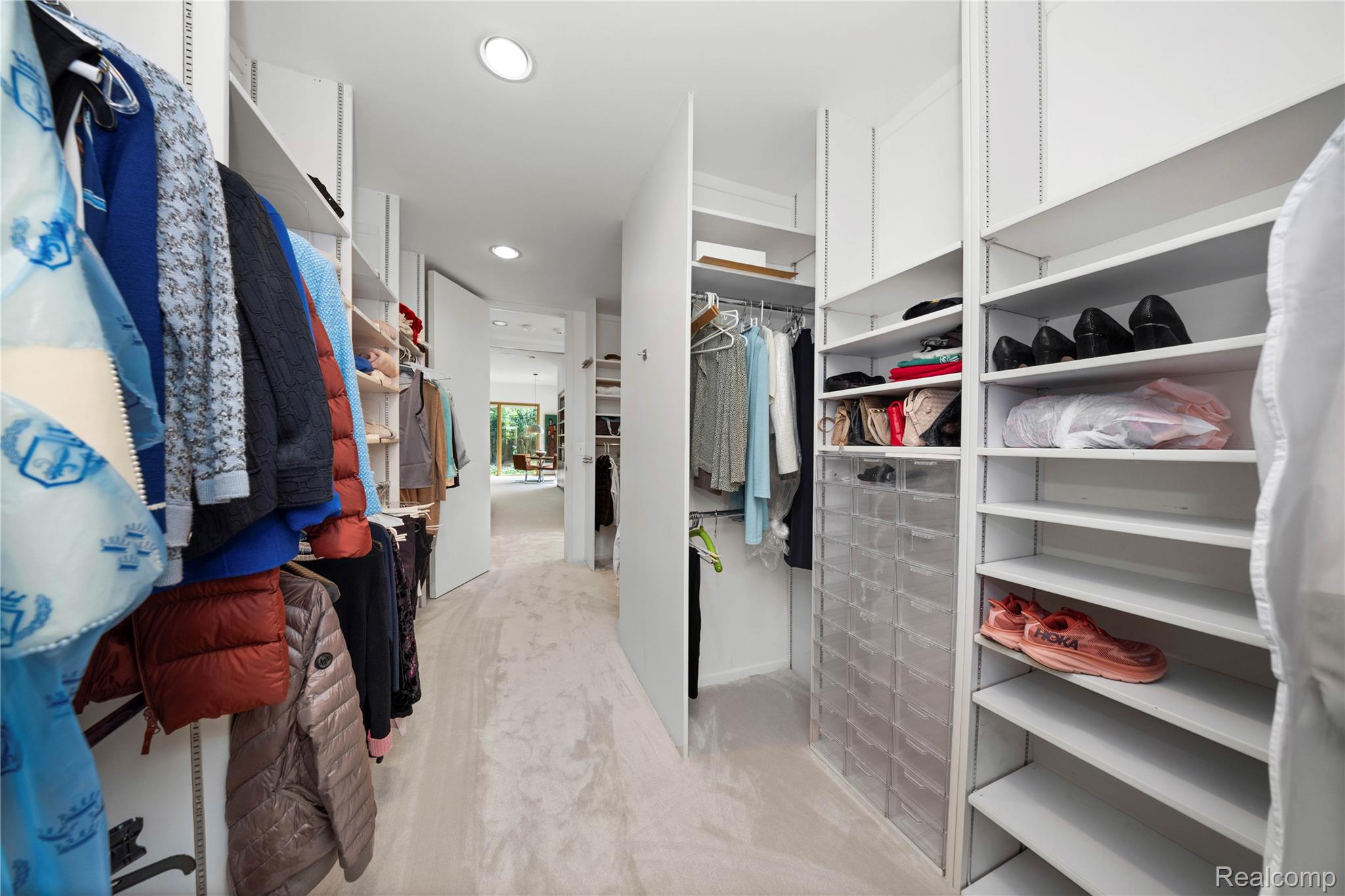 27261 Willowgreen Court