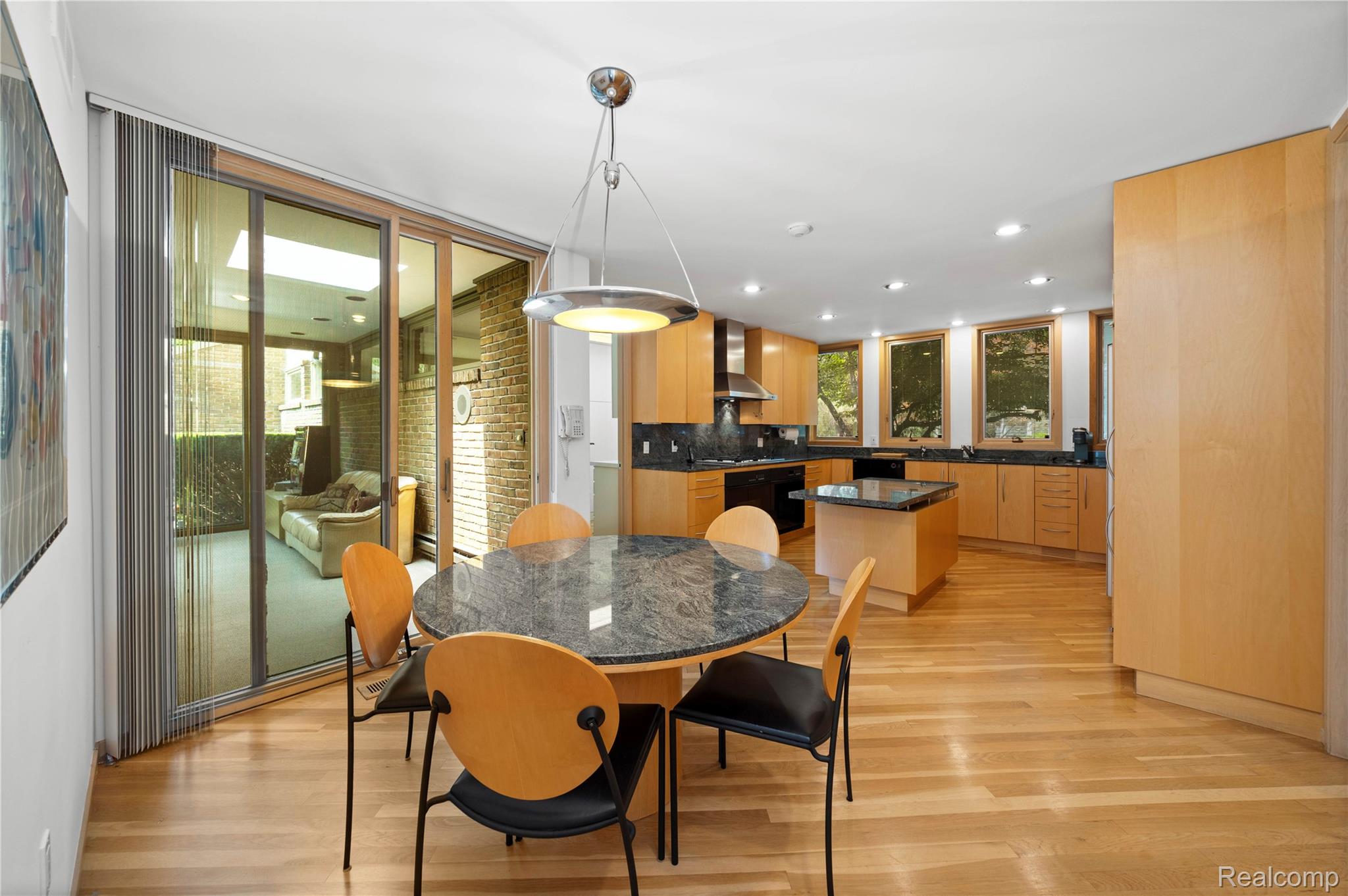 27261 Willowgreen Court