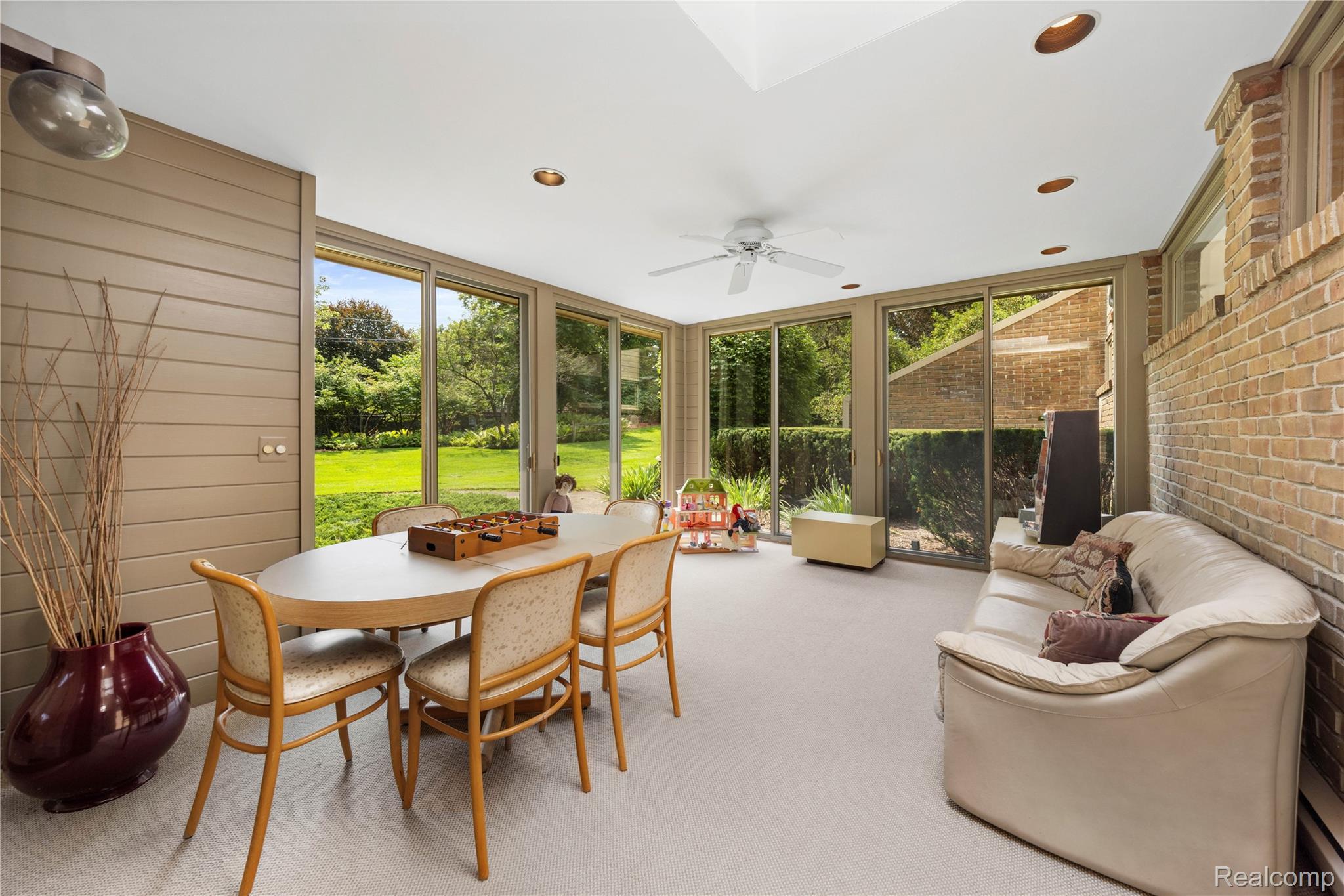 27261 Willowgreen Court