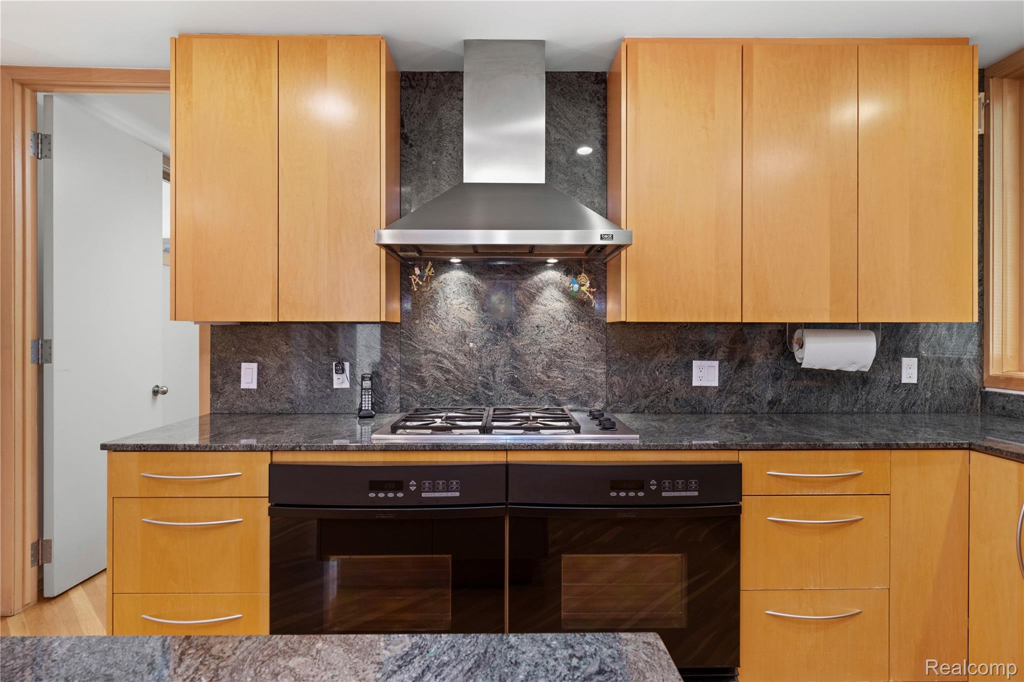 27261 Willowgreen Court