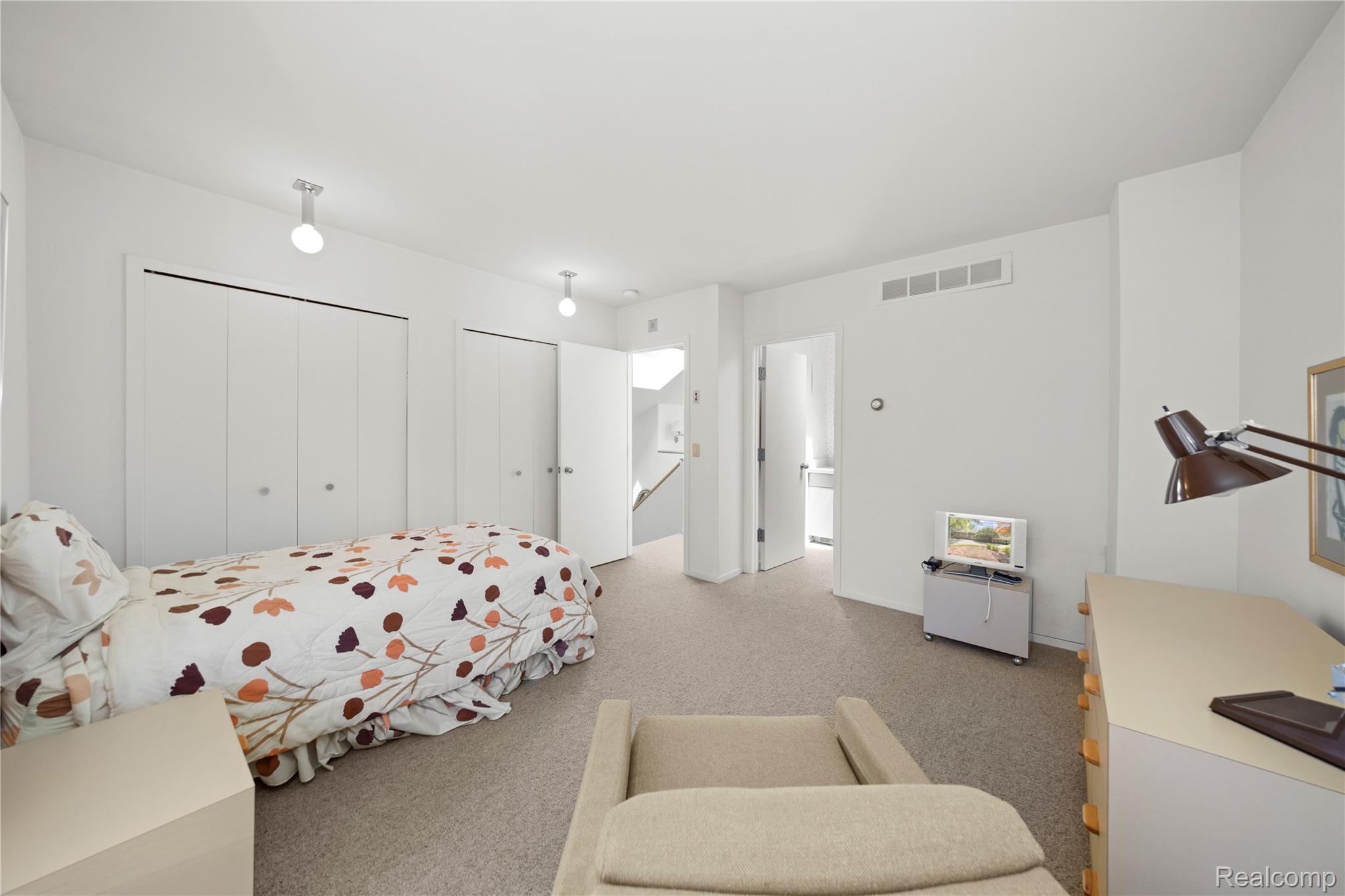 27261 Willowgreen Court