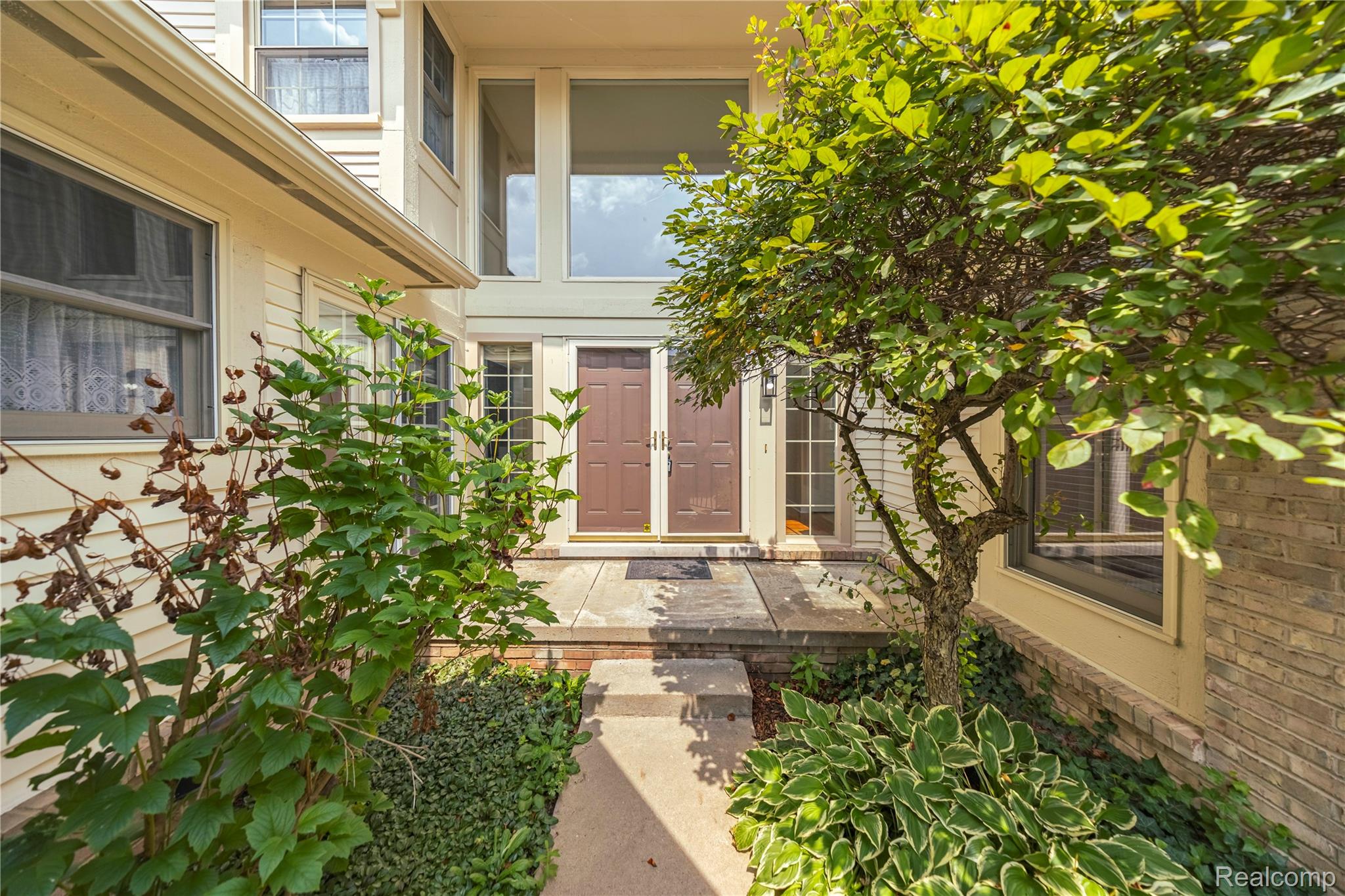 7277 Simsbury Drive