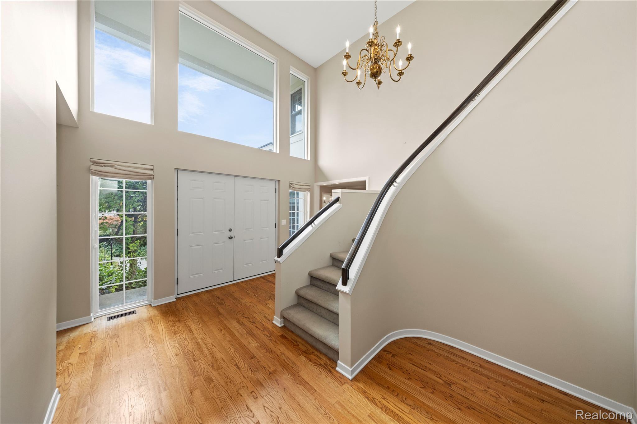 7277 Simsbury Drive