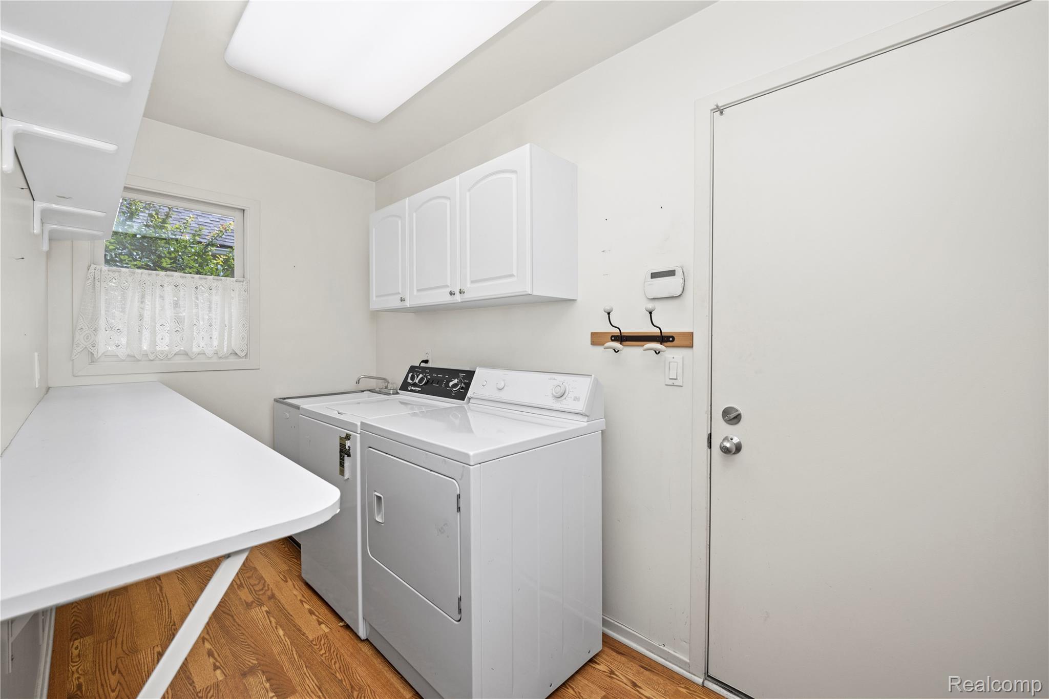 7277 Simsbury Drive