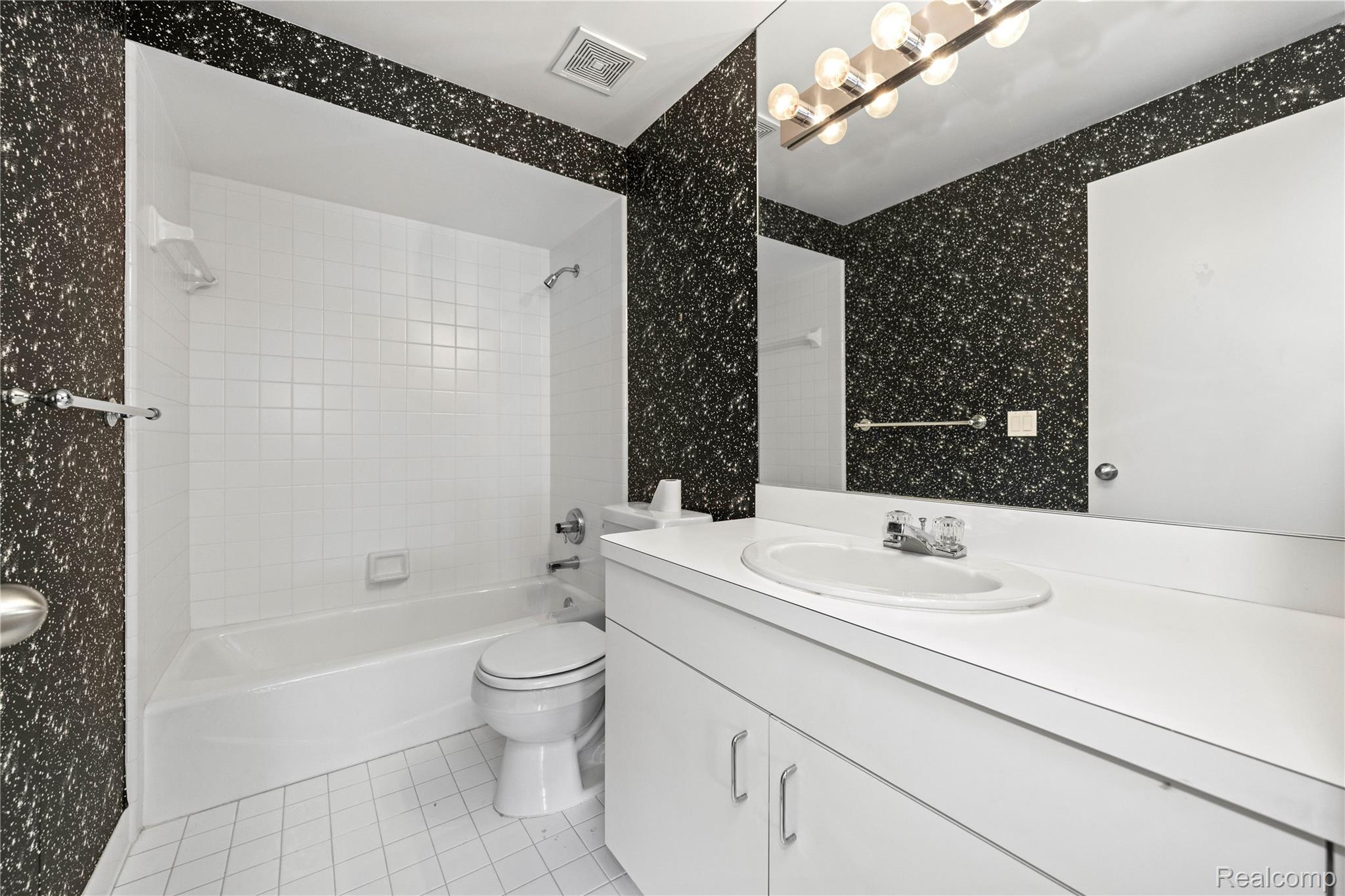 7277 Simsbury Drive