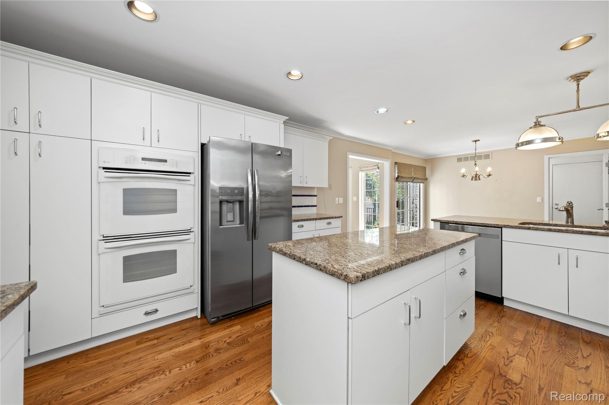 7277 Simsbury Drive