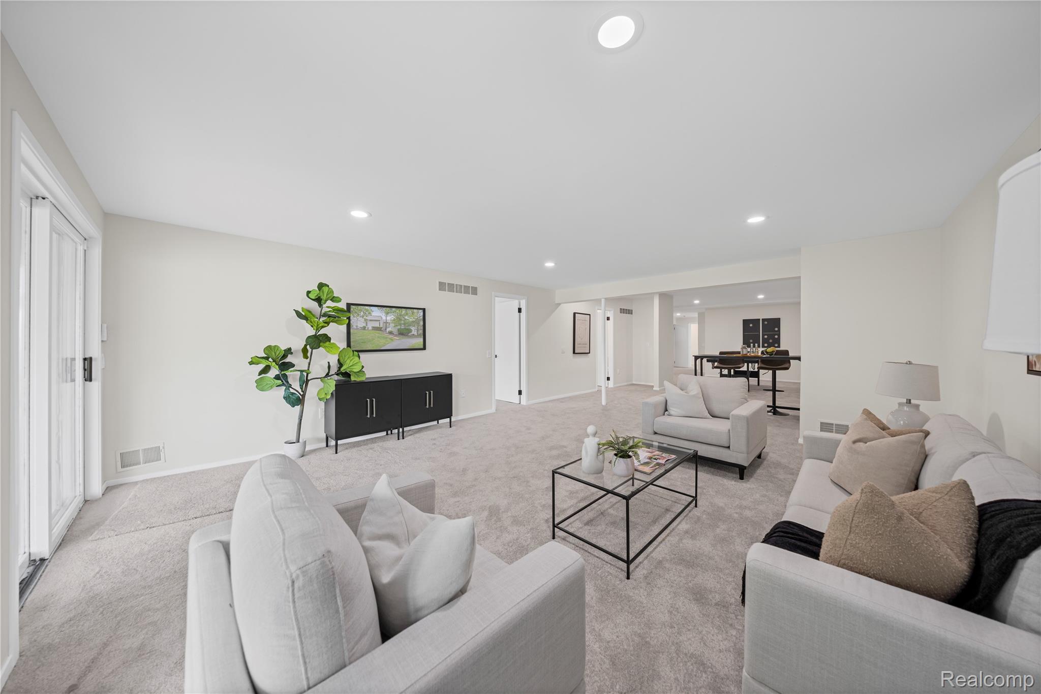 1752 Alexander Drive