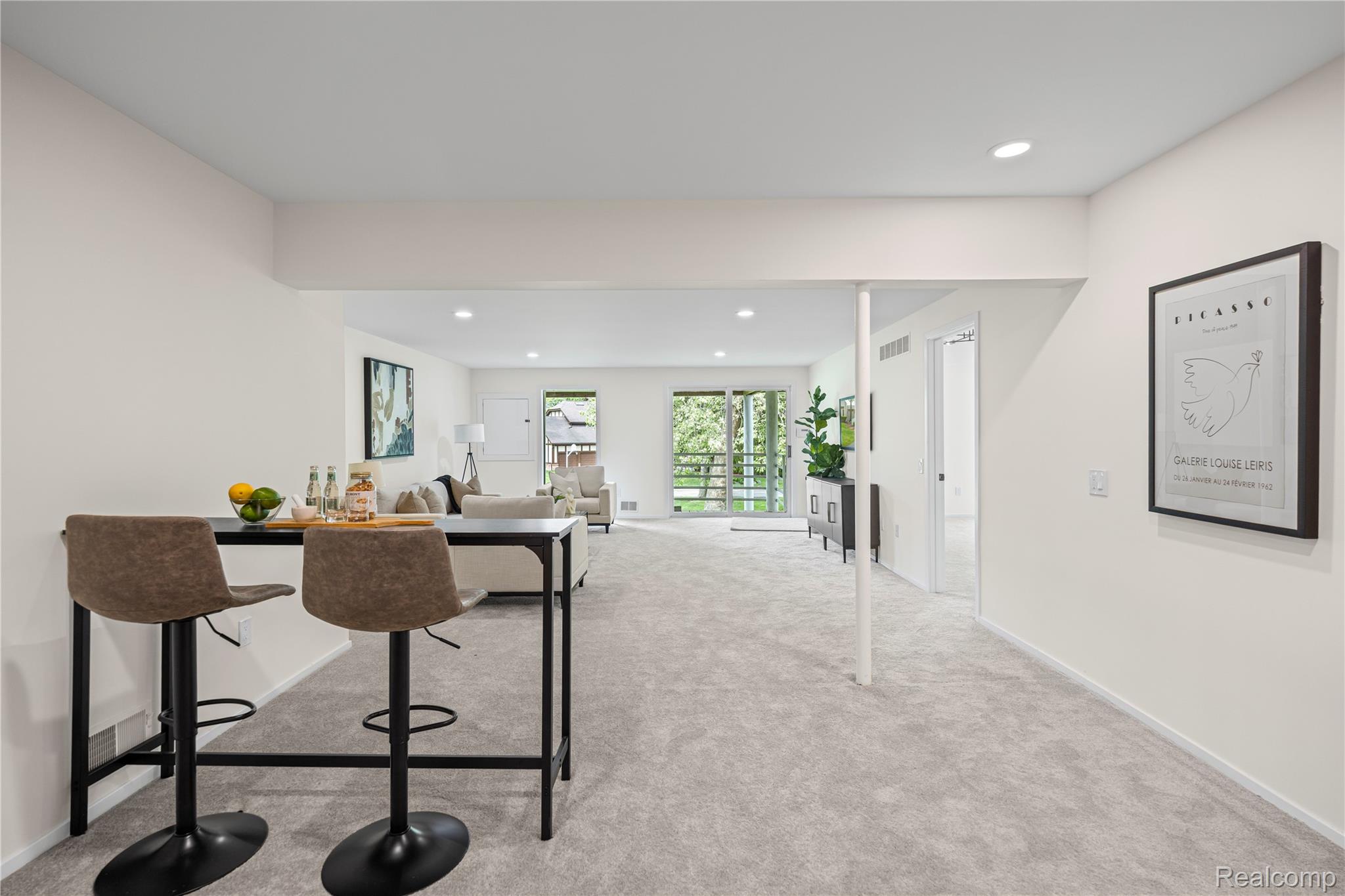 1752 Alexander Drive