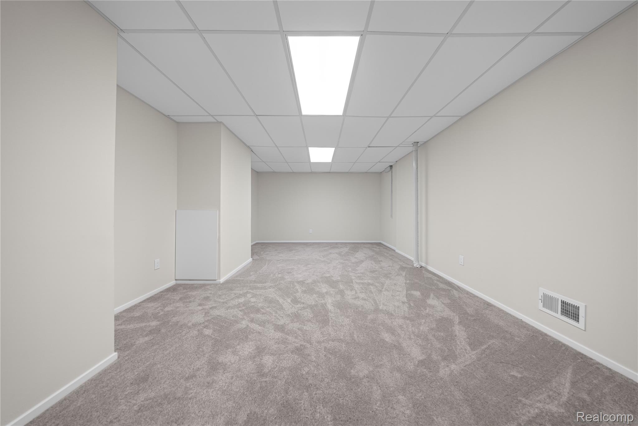 1752 Alexander Drive