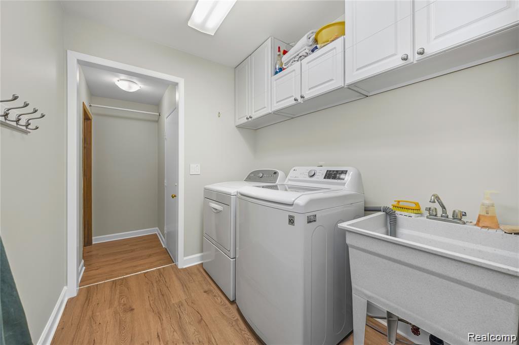 29832 High Valley Court