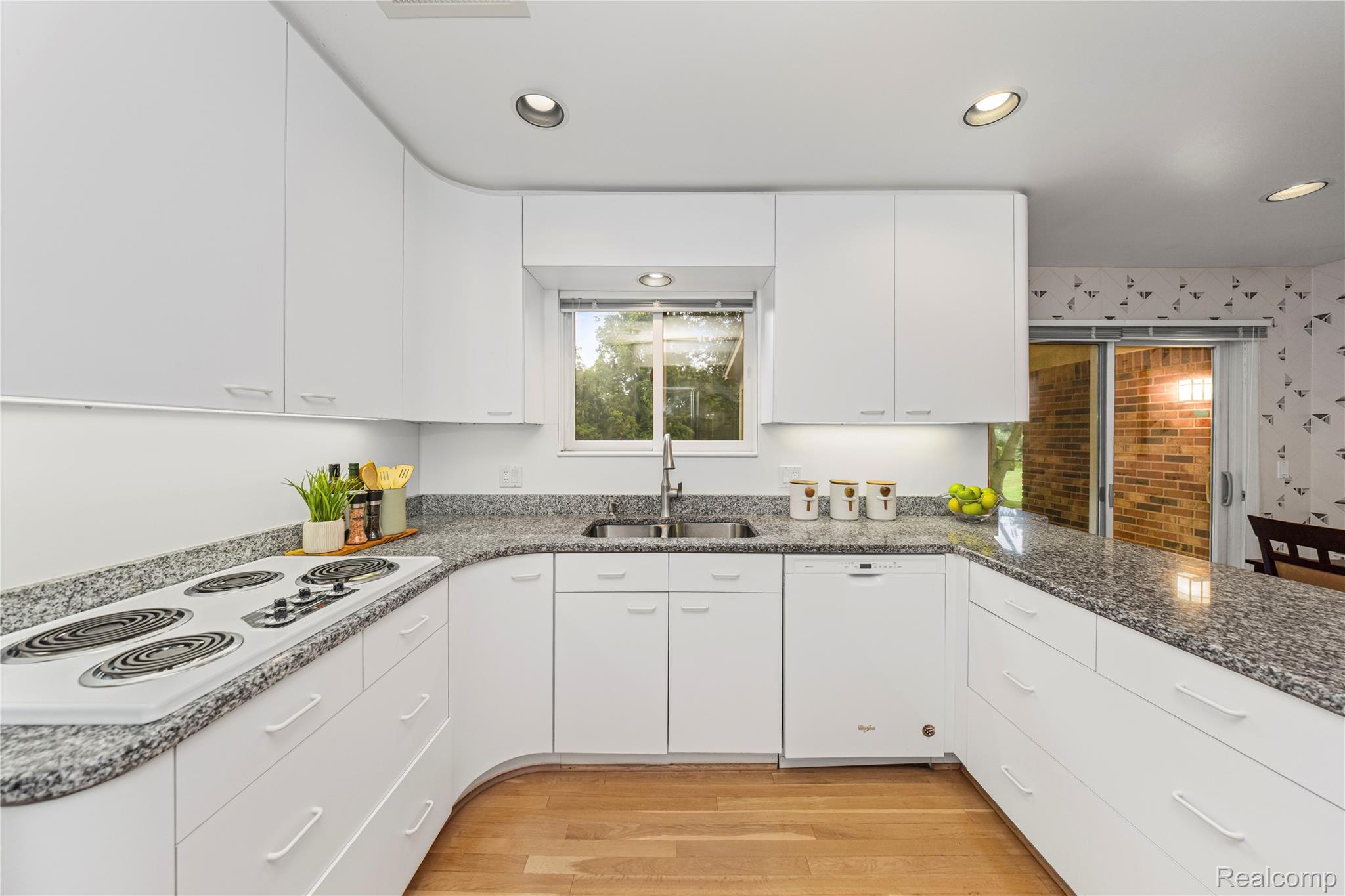 29832 High Valley Court