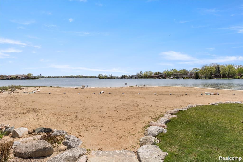 3565 Port Cove Drive 68