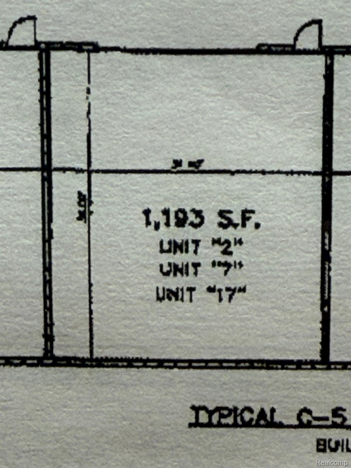 7 STRAIGHTAWAY Drive