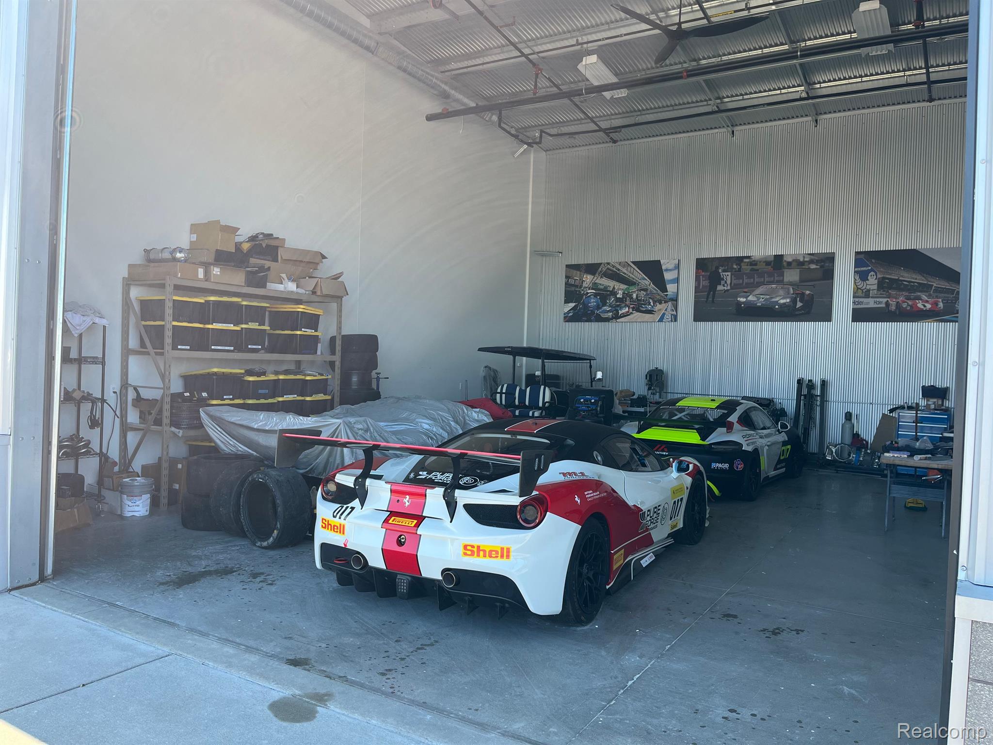 7 STRAIGHTAWAY Drive