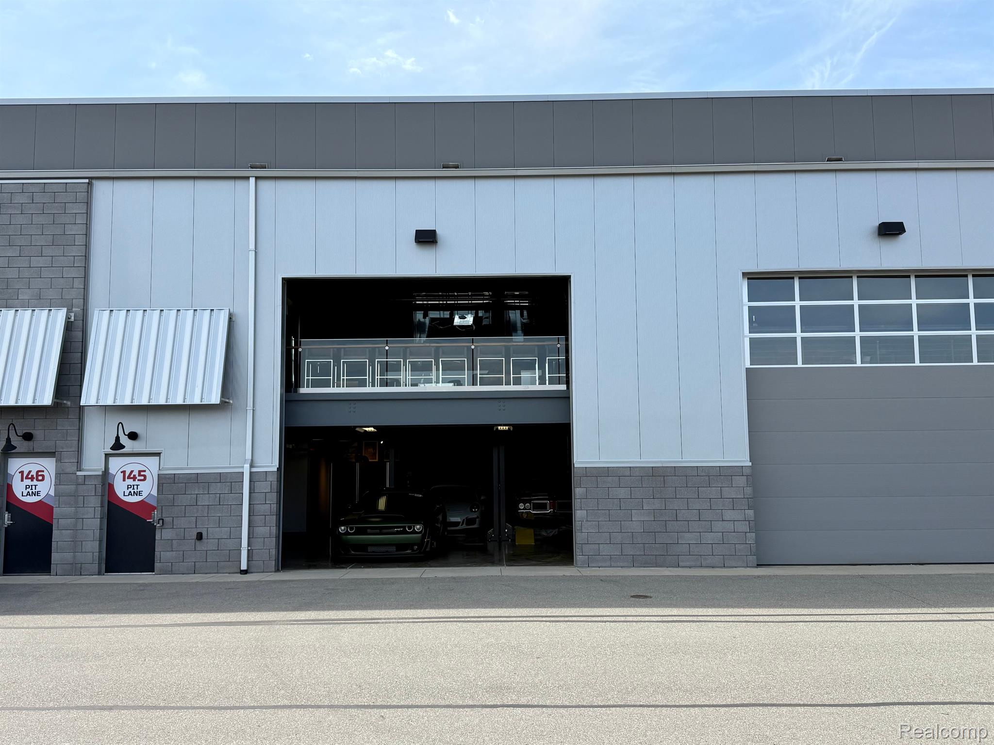 145 PIT Lane