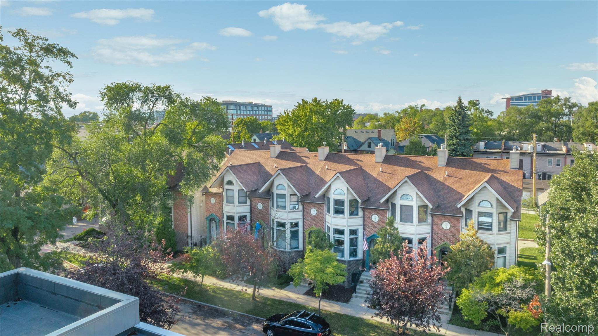 1246 Labrosse Street 1