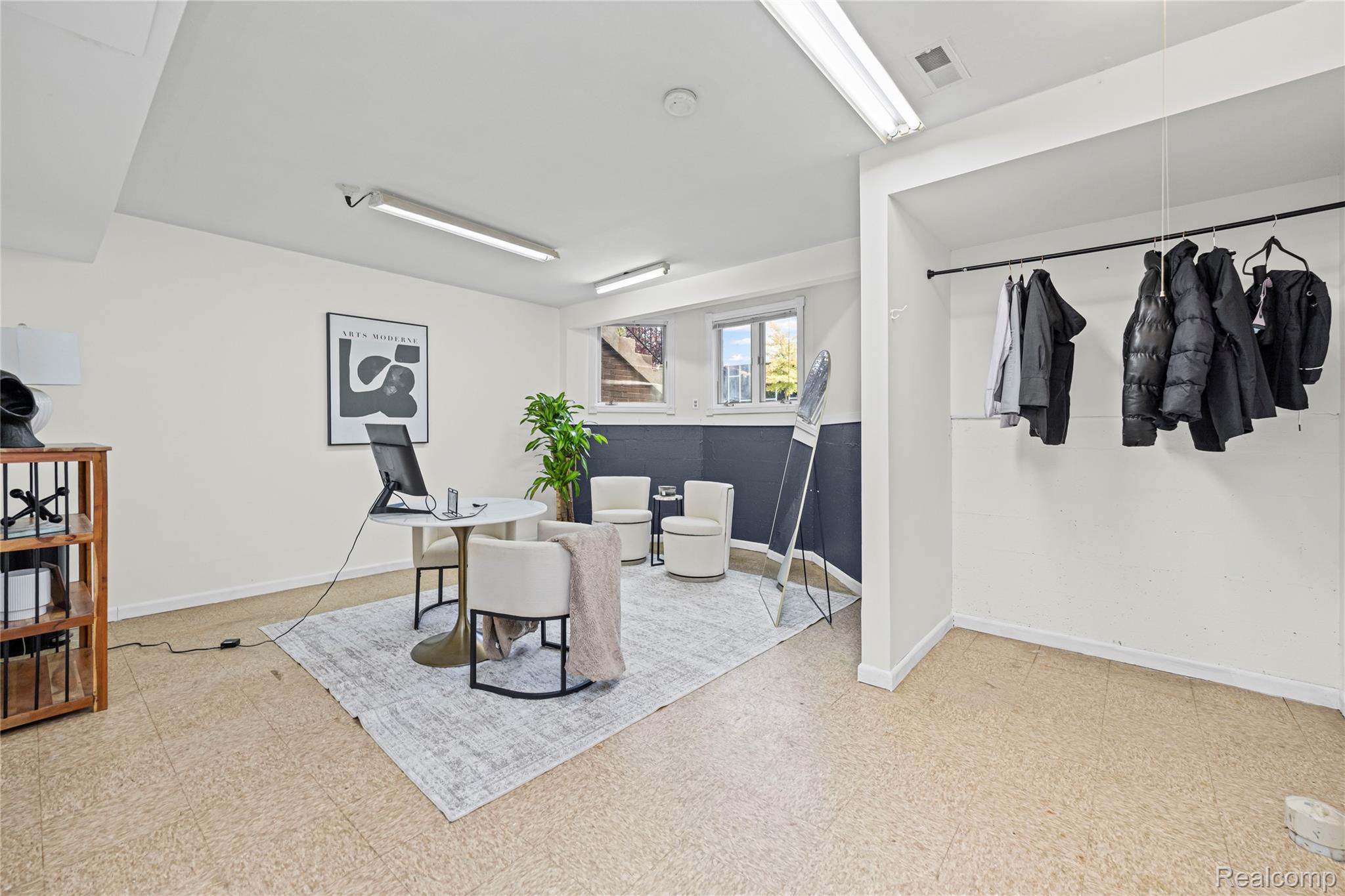 1246 Labrosse Street 1