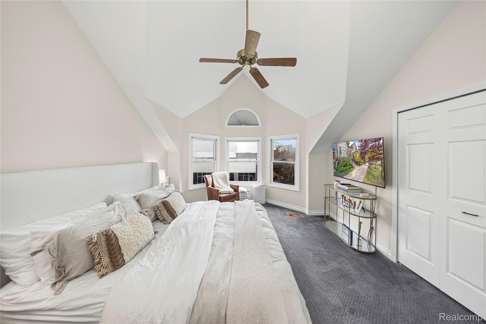 1246 Labrosse Street 1