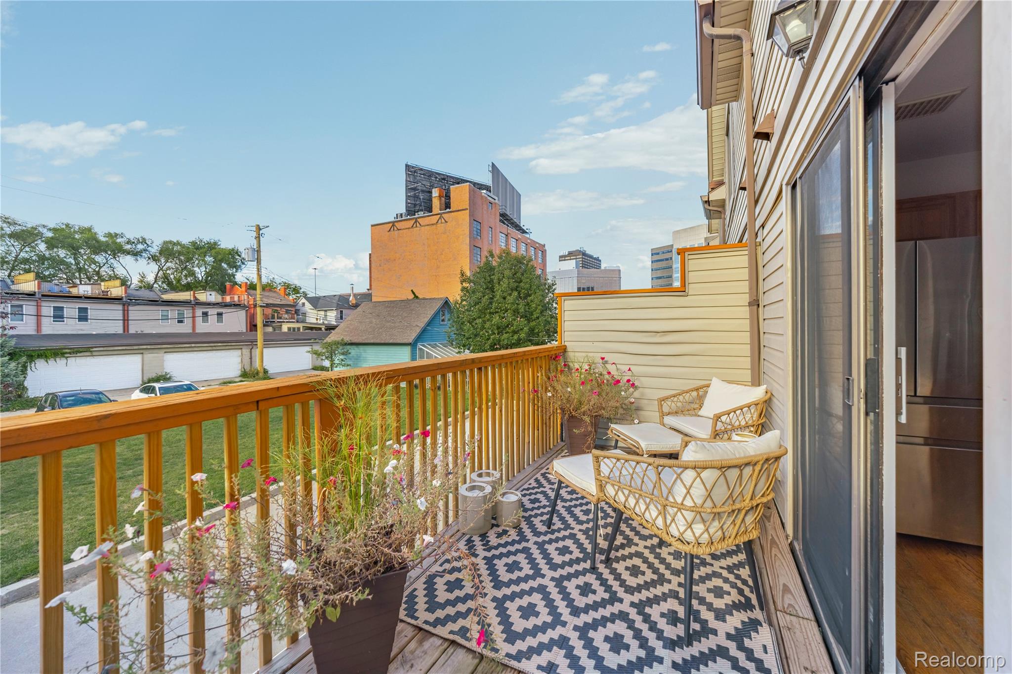 1246 Labrosse Street 1