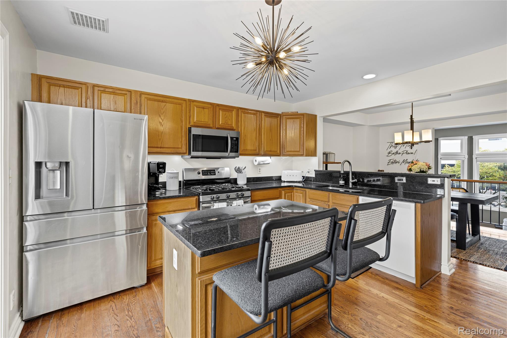 1246 Labrosse Street 1