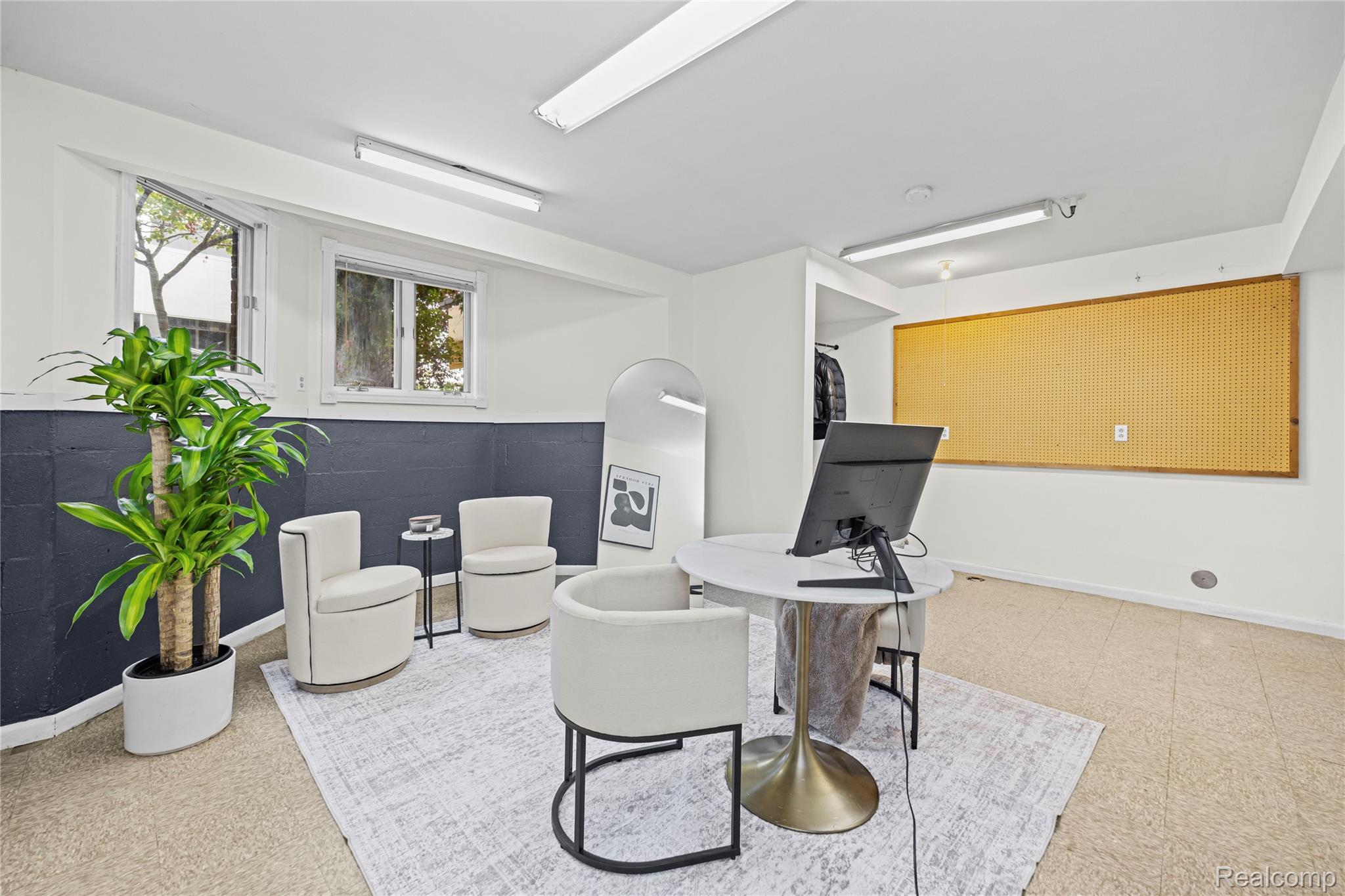 1246 Labrosse Street 1