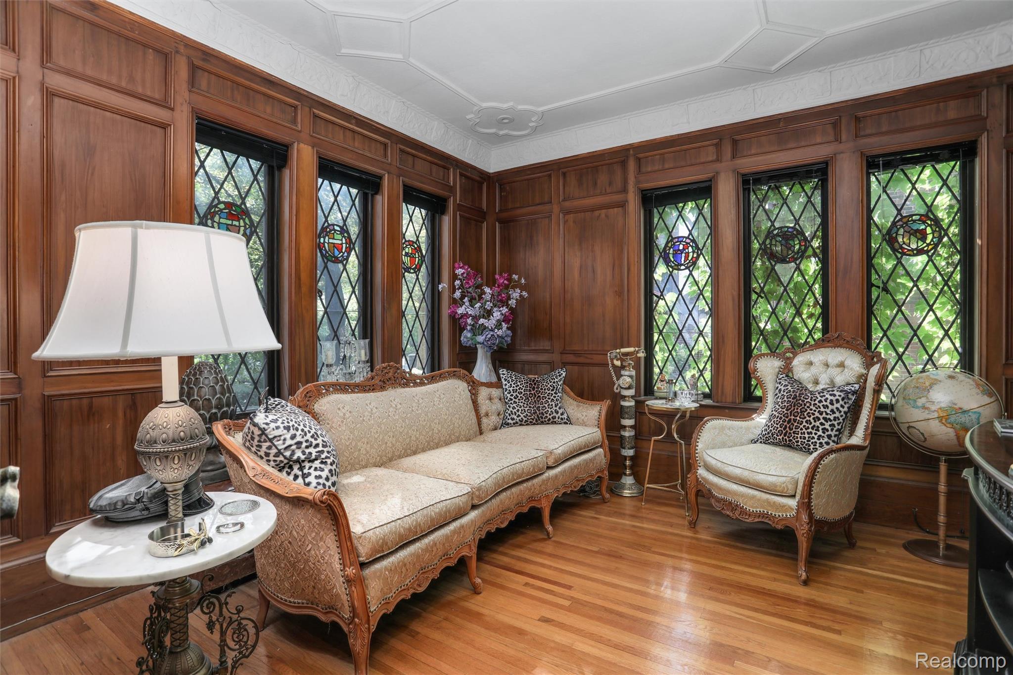 3230 Cambridge Avenue