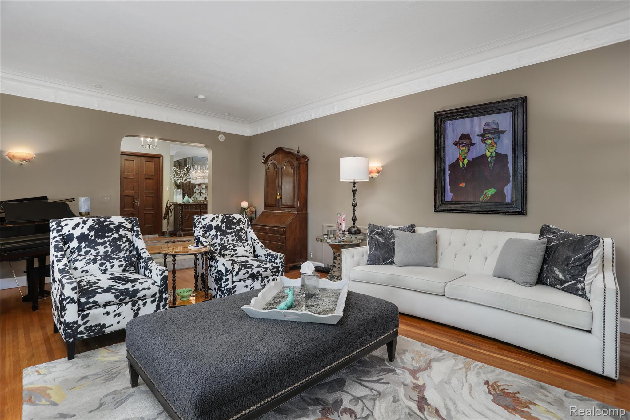 3230 Cambridge Avenue