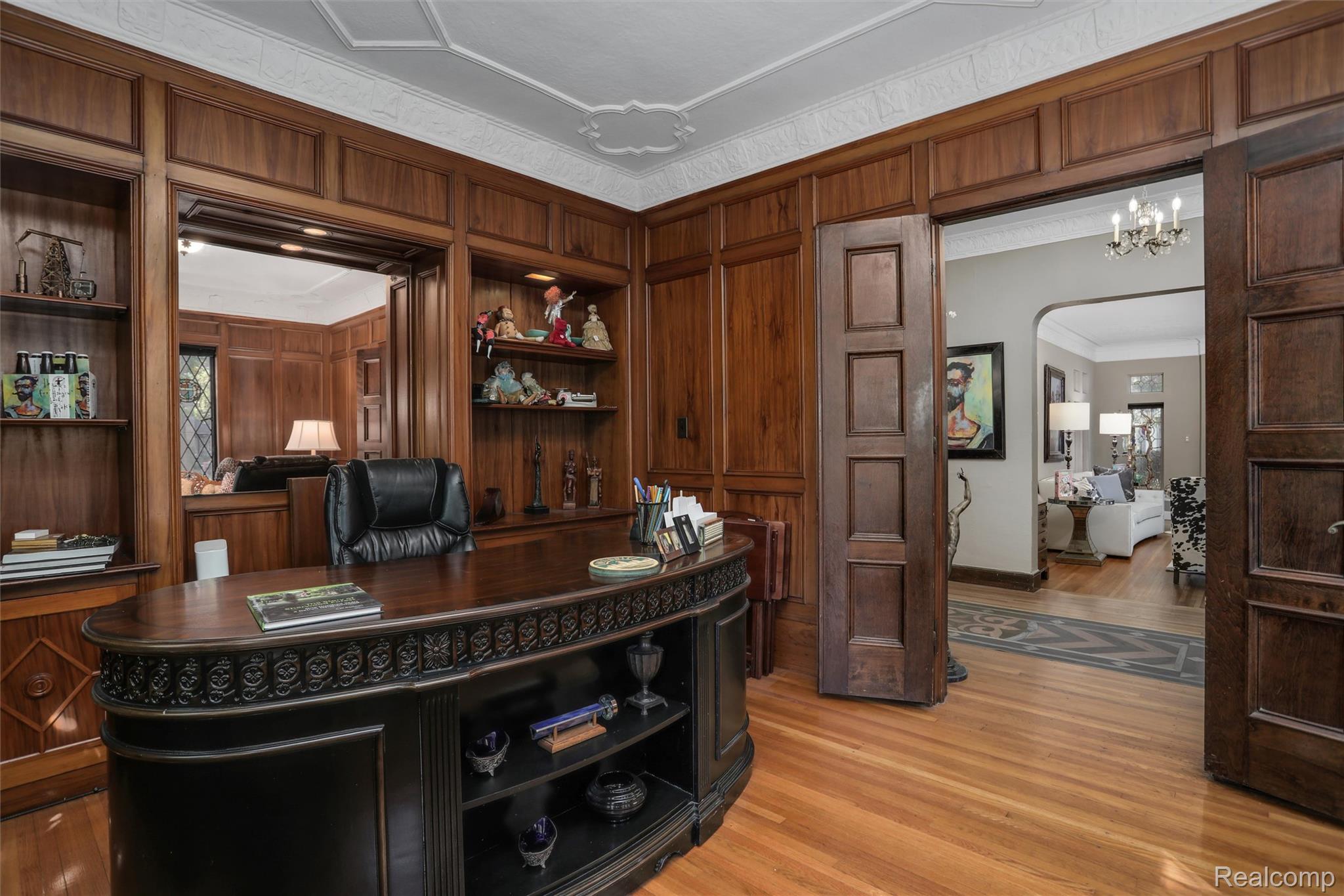 3230 Cambridge Avenue