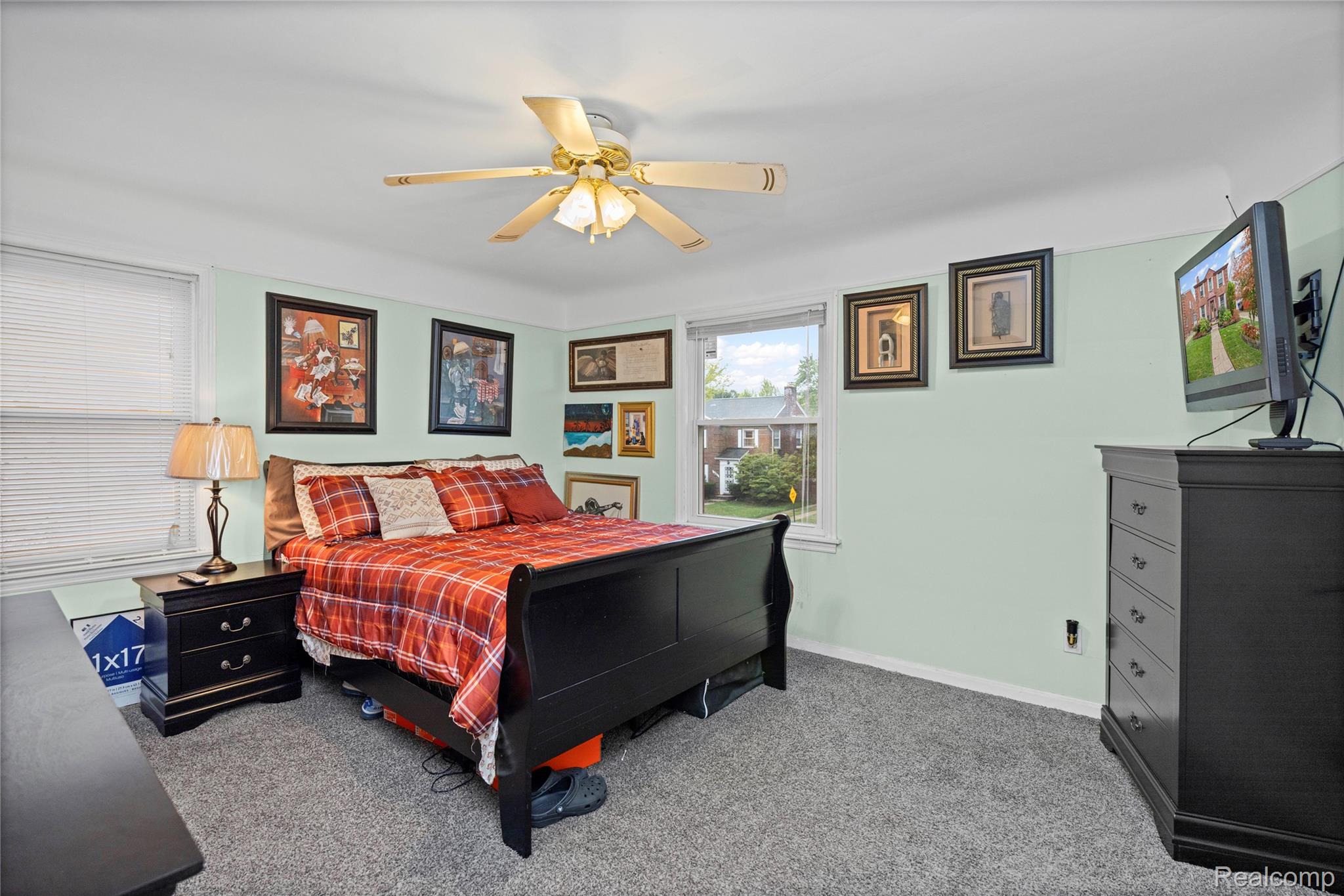 14020 Artesian Street