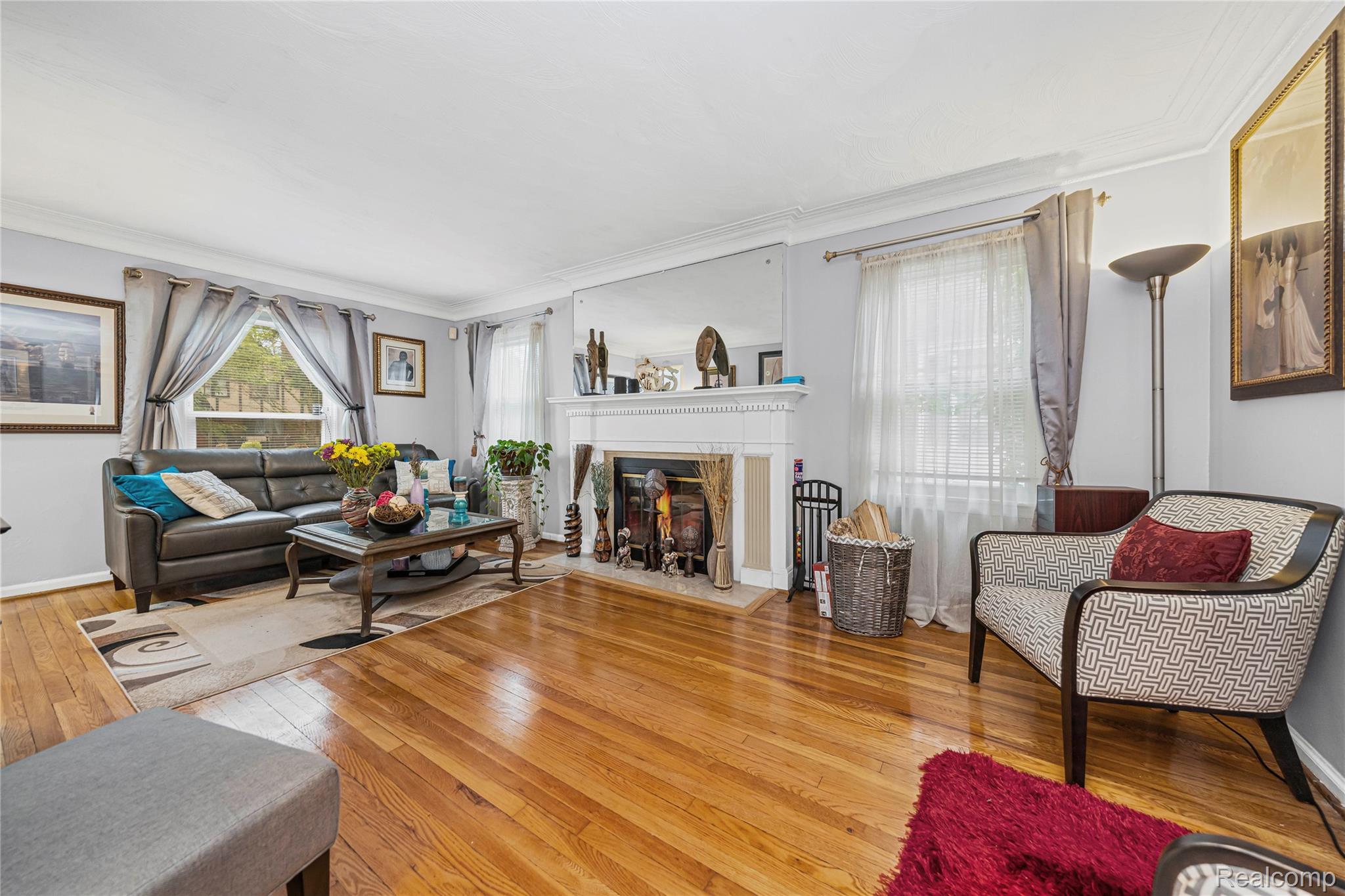 14020 Artesian Street