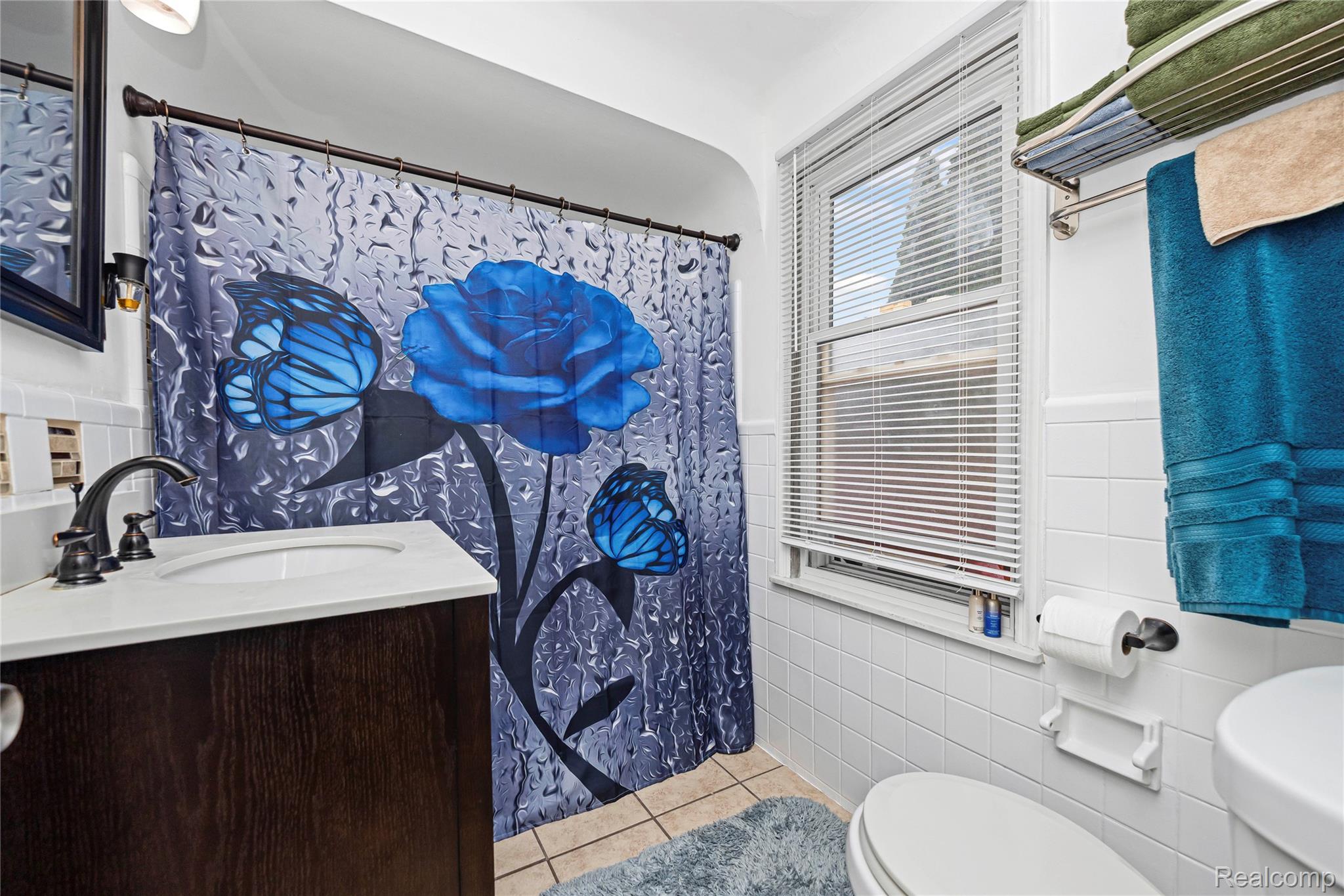 14020 Artesian Street