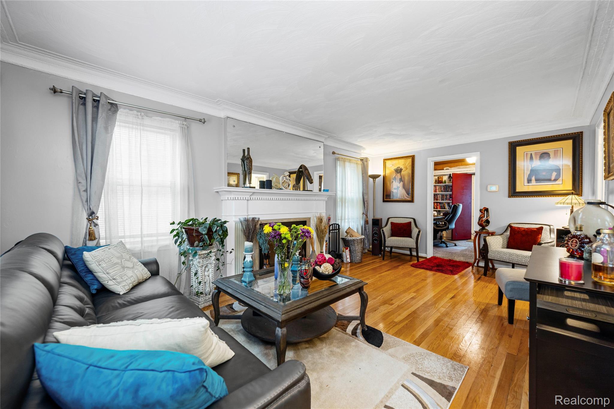 14020 Artesian Street