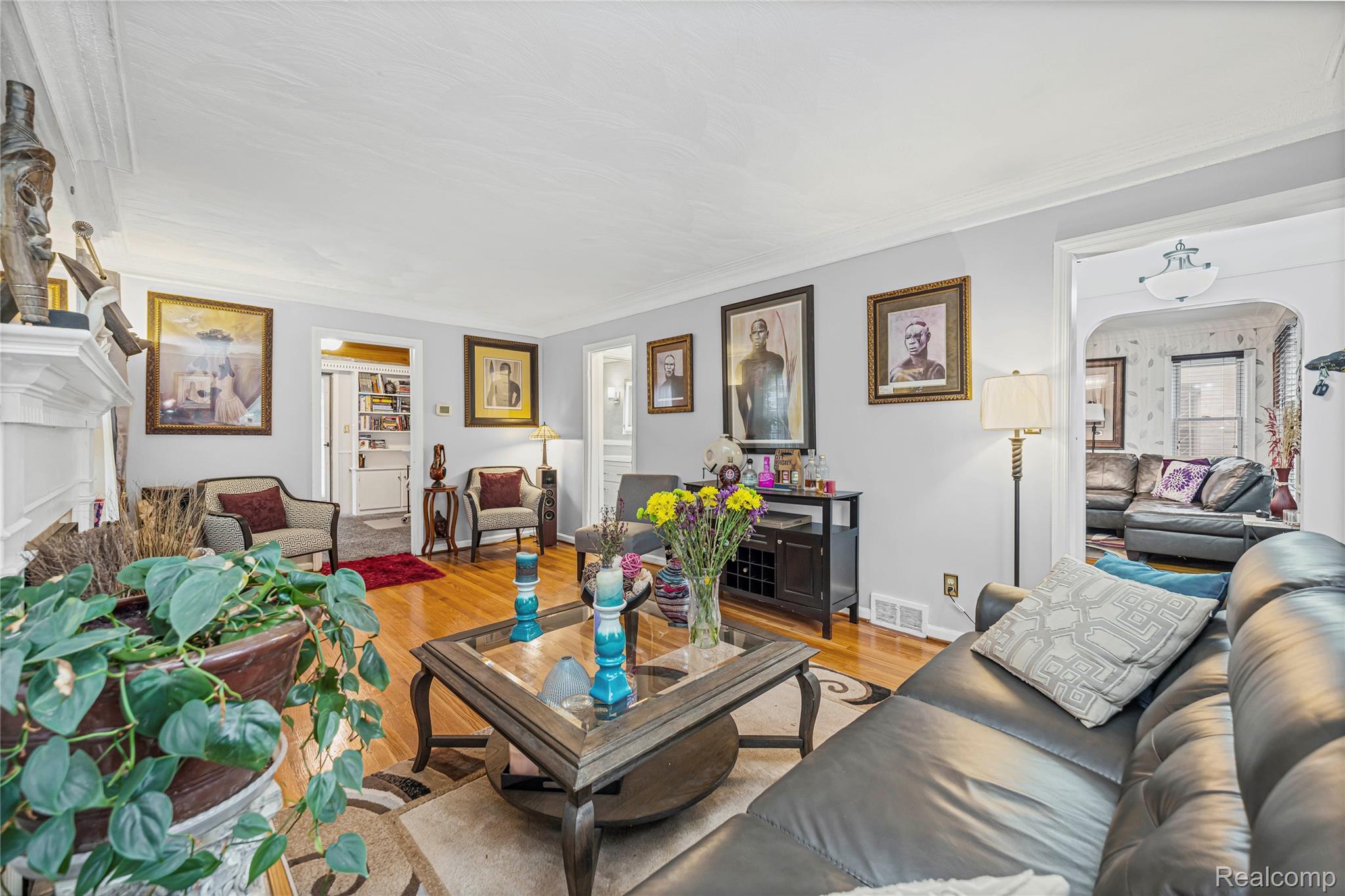 14020 Artesian Street