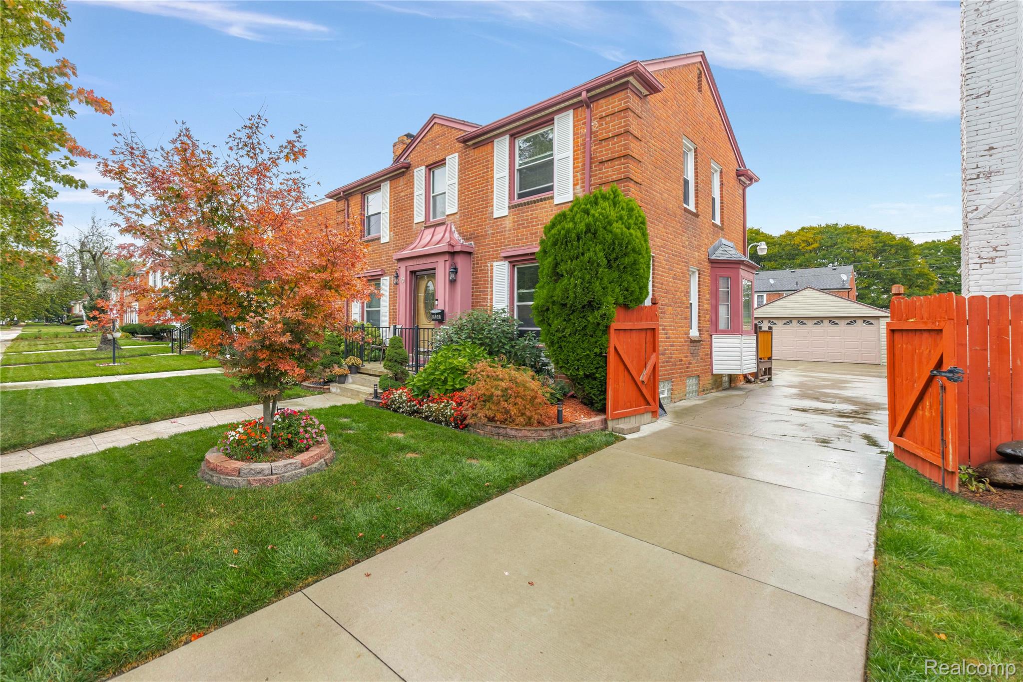 14020 Artesian Street