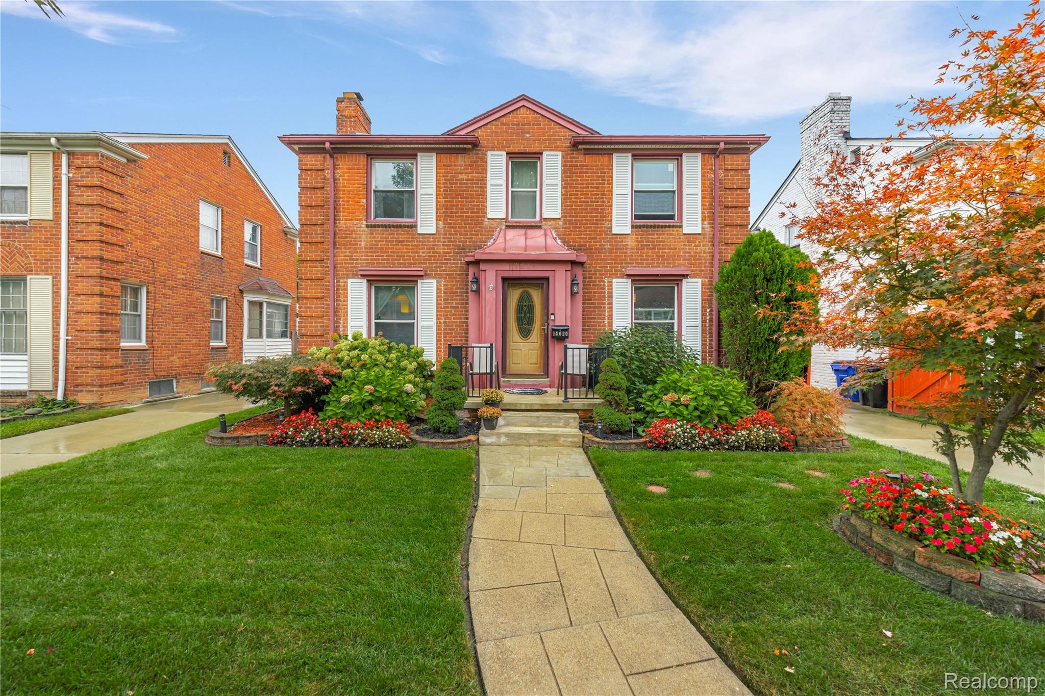 14020 Artesian Street