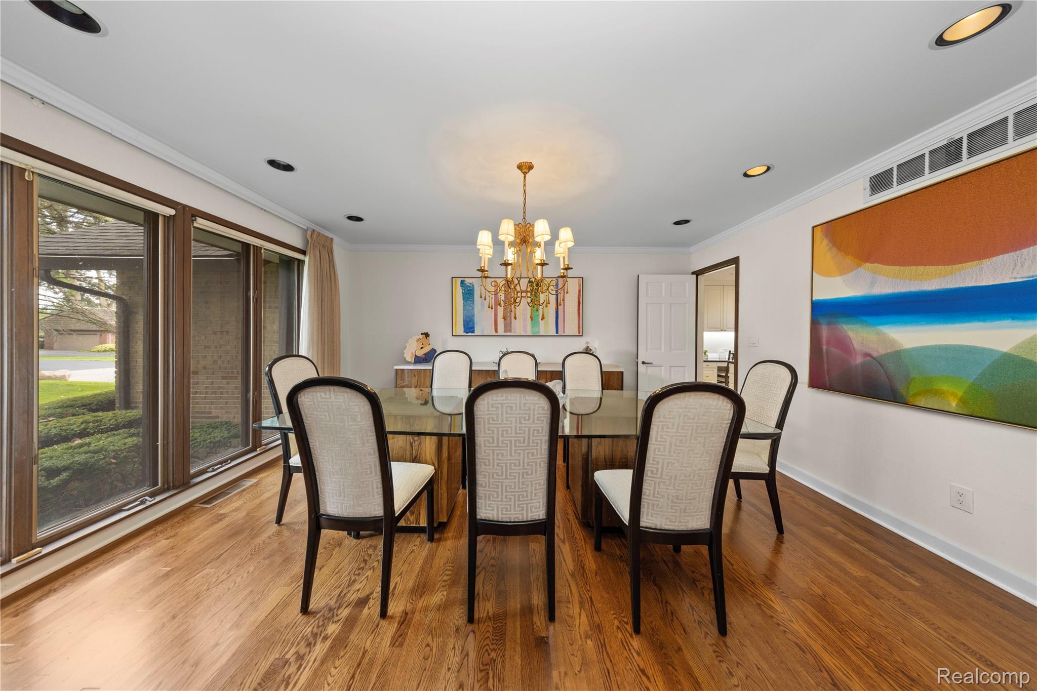 1287 Charrington Road