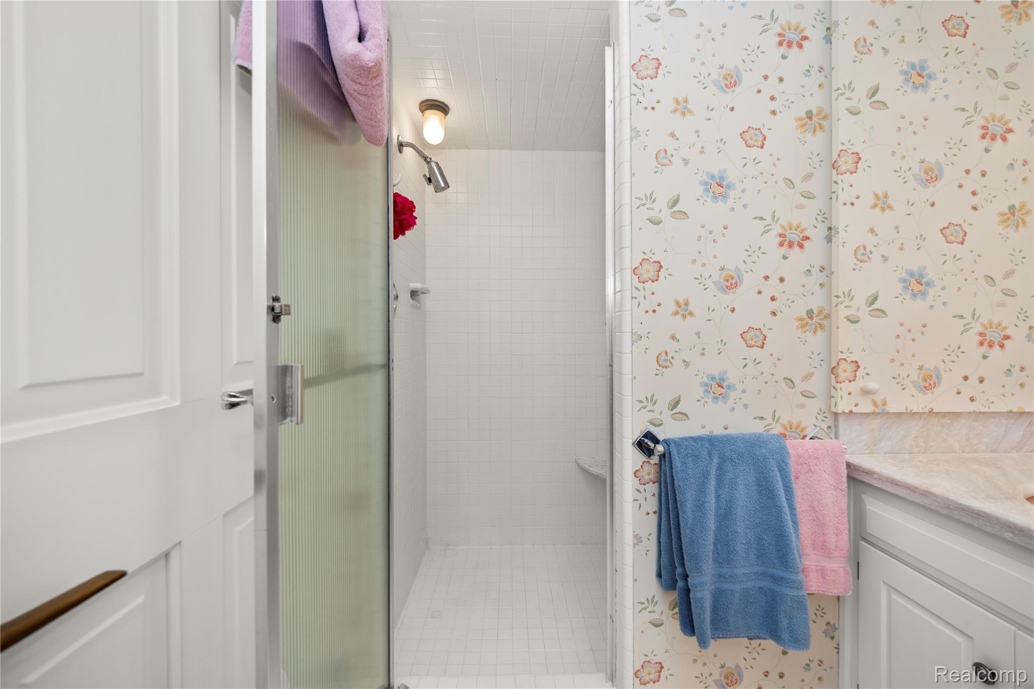 1287 Charrington Road