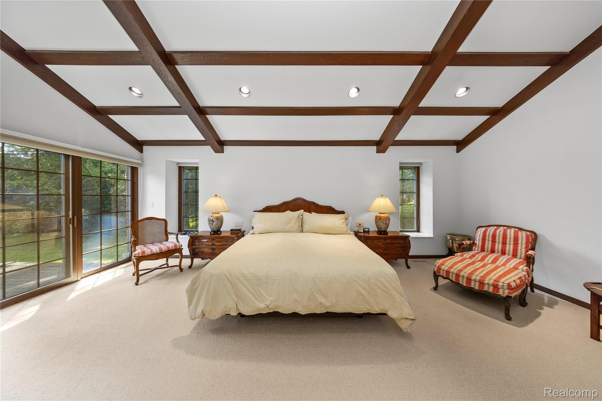 1287 Charrington Road