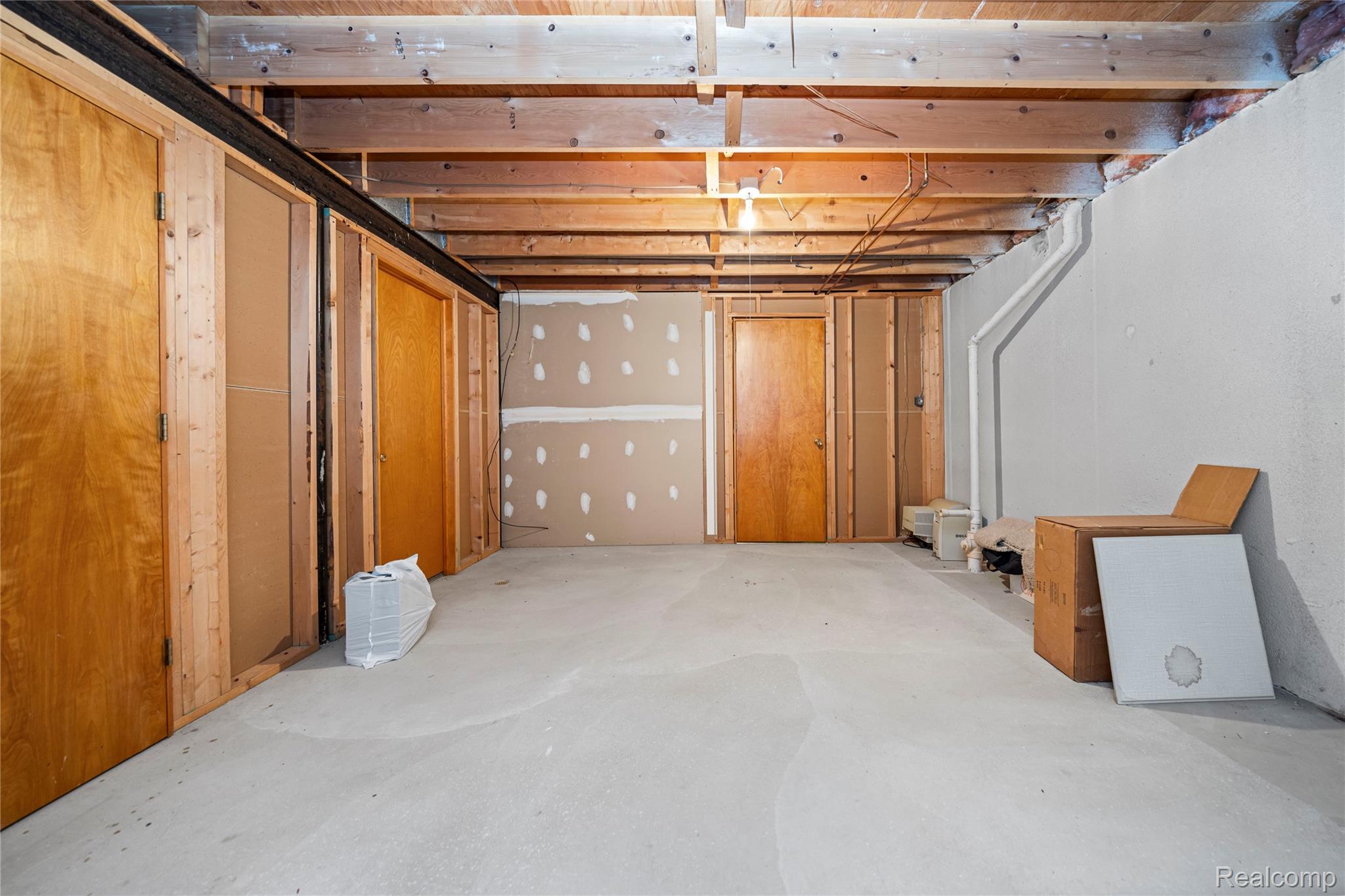 4261 Wabeek Lake Drive S