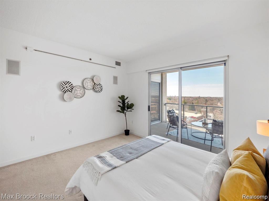 432 S Washington Avenue 905