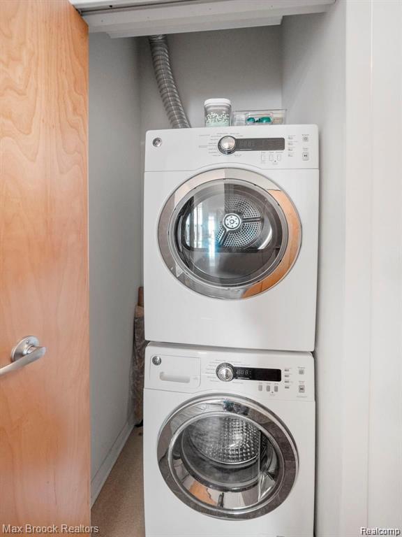 432 S Washington Avenue 905