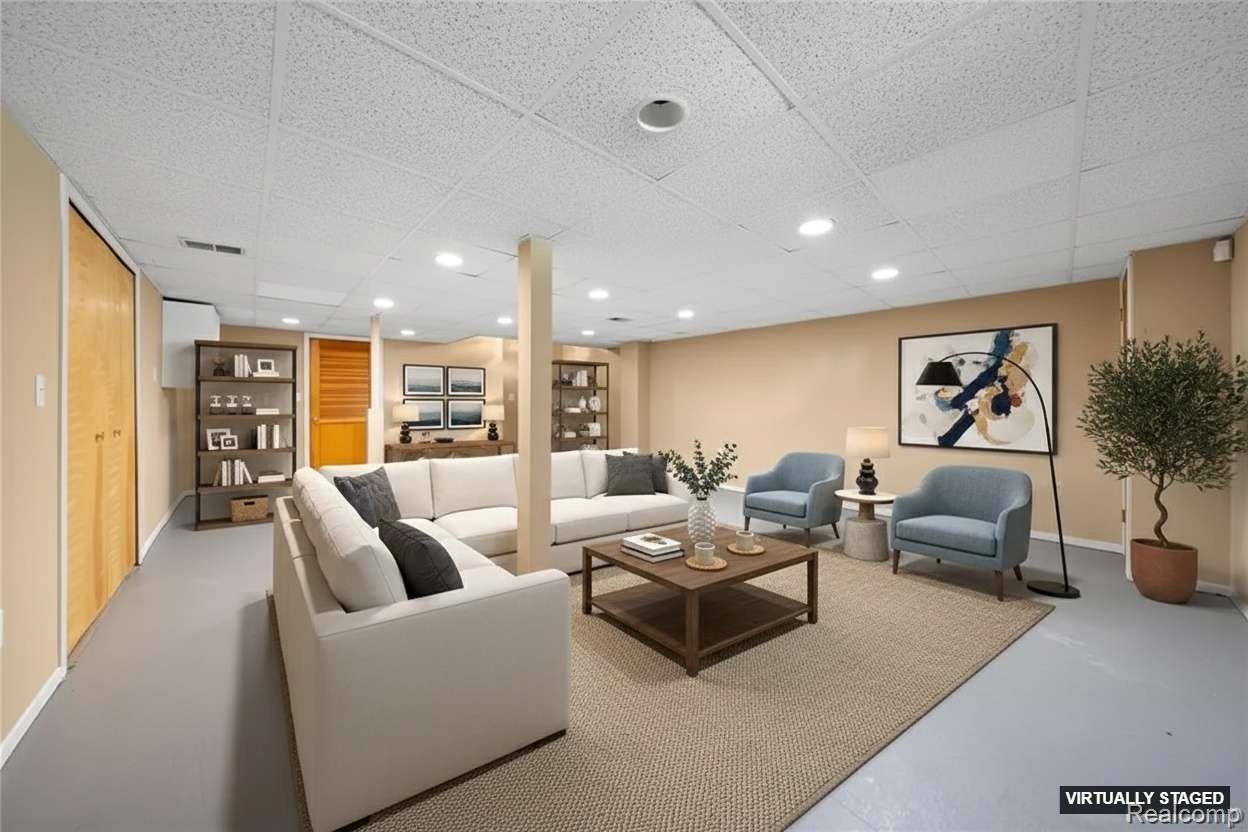 6607 Westbrooke Court