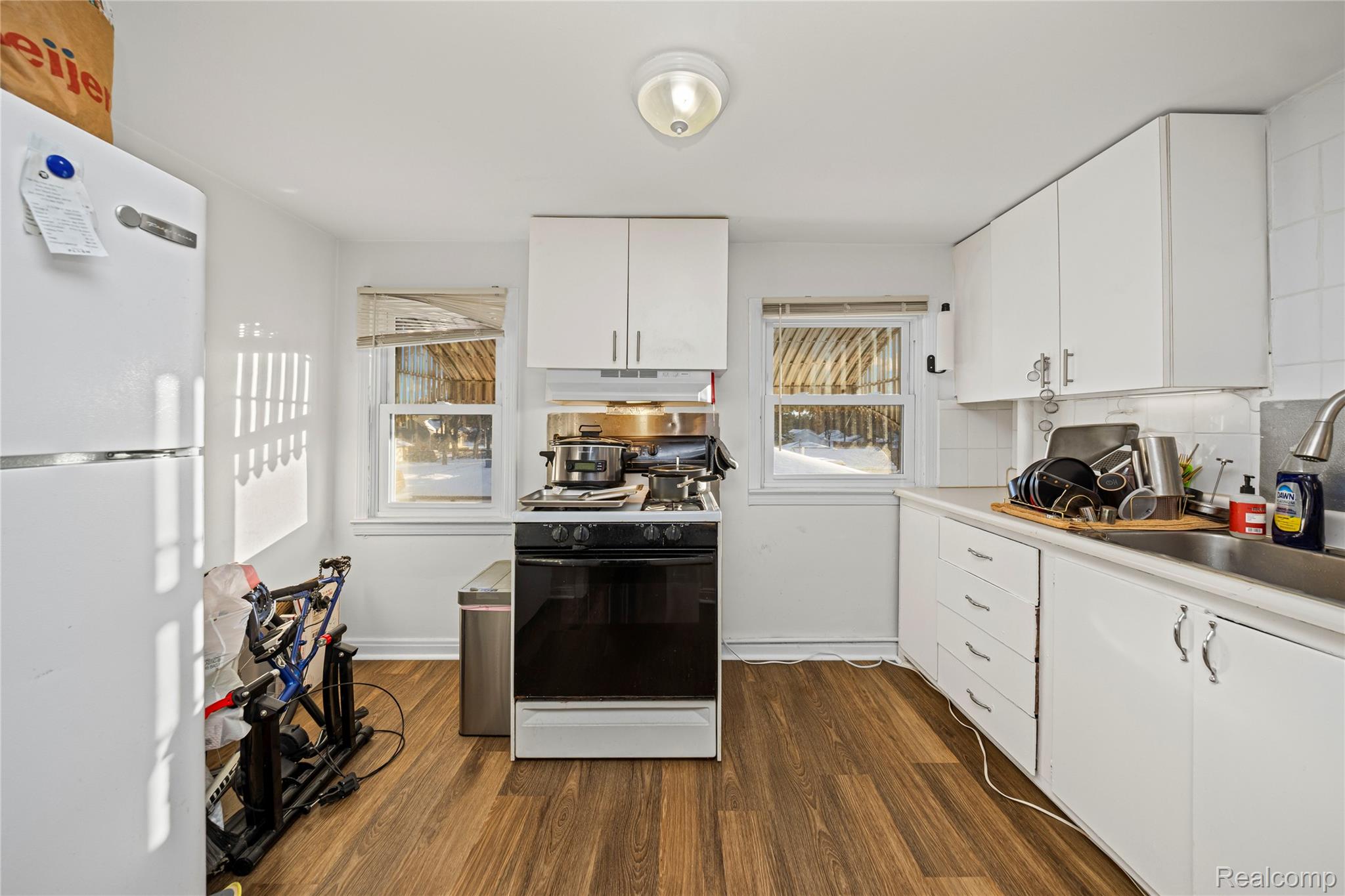 21857 Le Fever Avenue